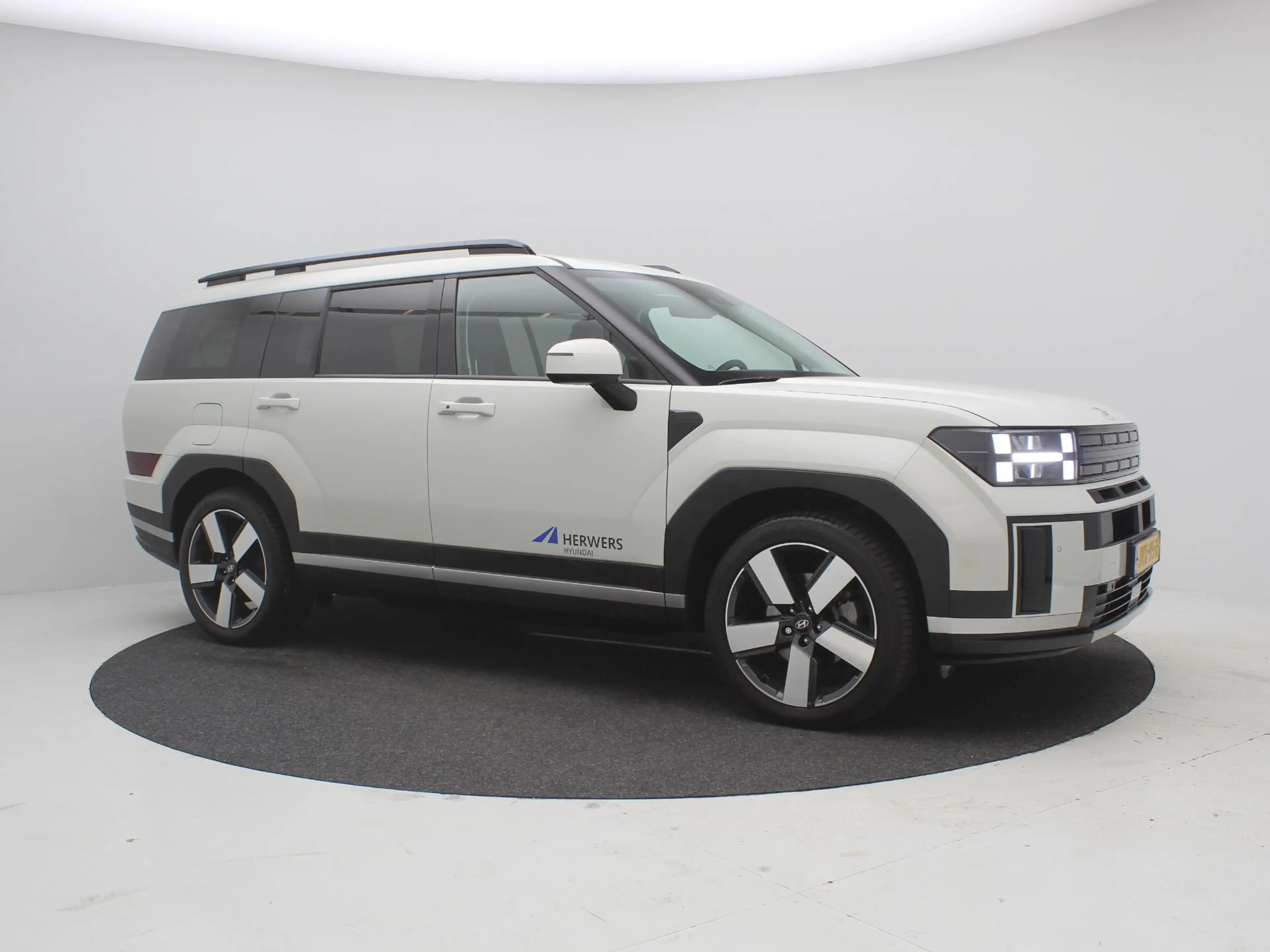 Hyundai SANTA FE 1.6 T-GDI PHEV Comfort Smart 4WD 7p / 7 persoons / — photo 12