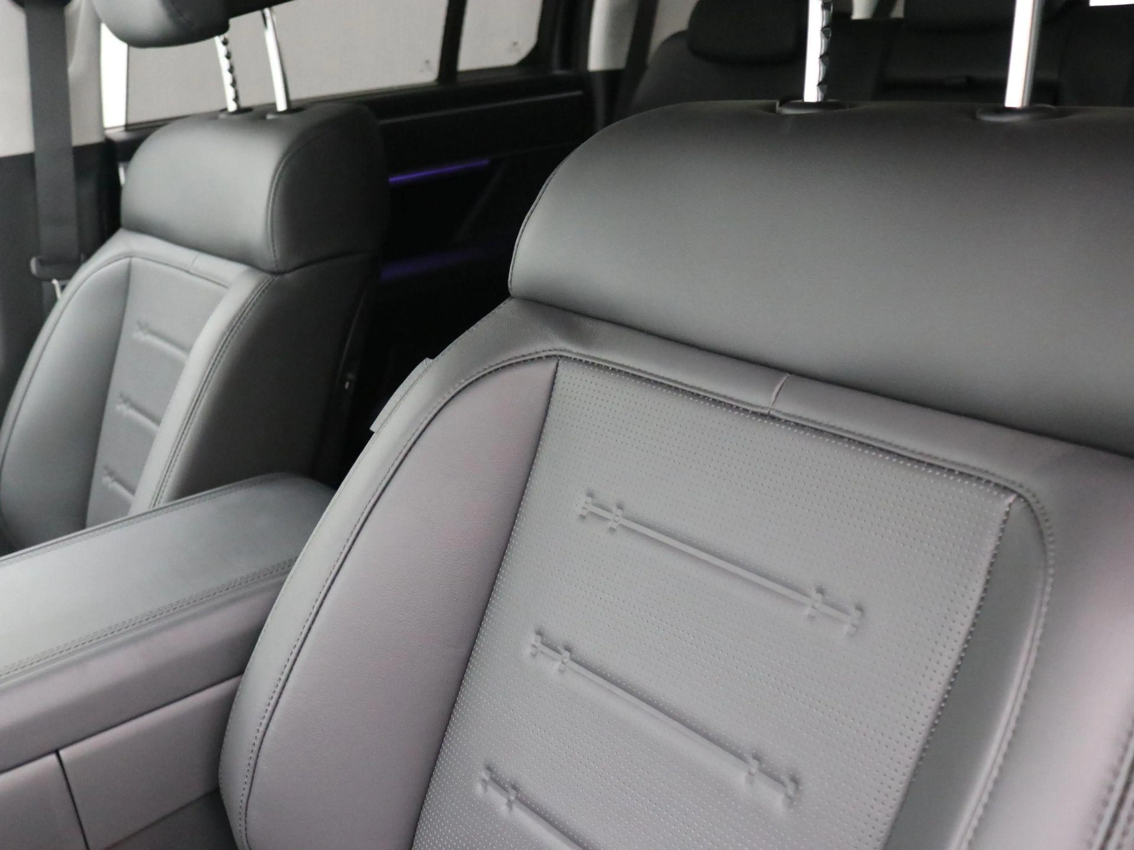 Hyundai SANTA FE 1.6 T-GDI PHEV Comfort Smart 4WD 7p / 7 persoons / — photo 13