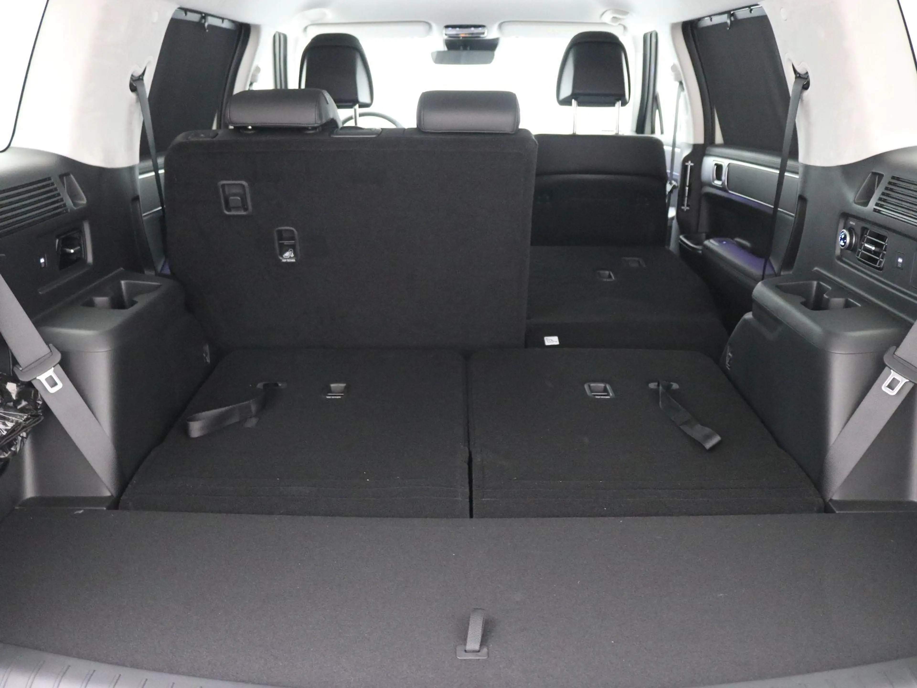 Hyundai SANTA FE 1.6 T-GDI PHEV Comfort Smart 4WD 7p / 7 persoons / — photo 23