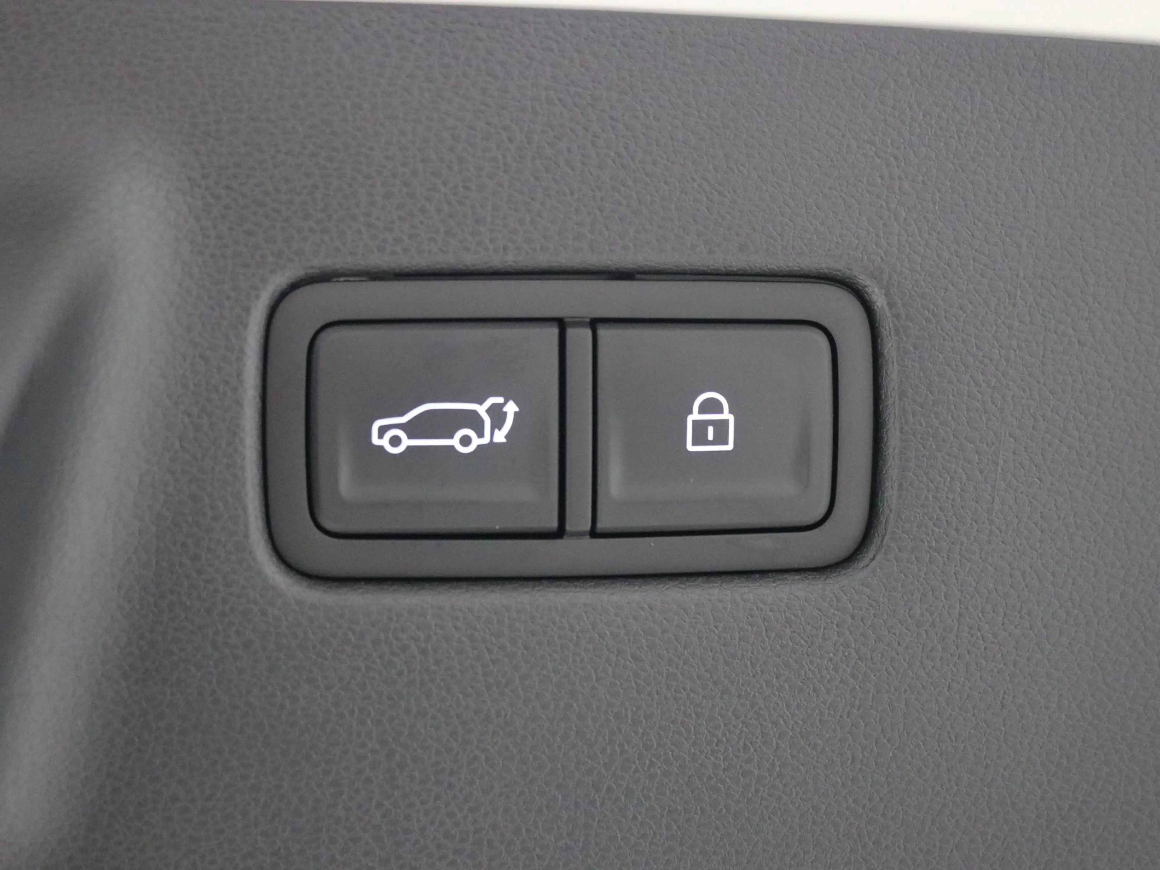 Hyundai SANTA FE 1.6 T-GDI PHEV Comfort Smart 4WD 7p / 7 persoons / — photo 25