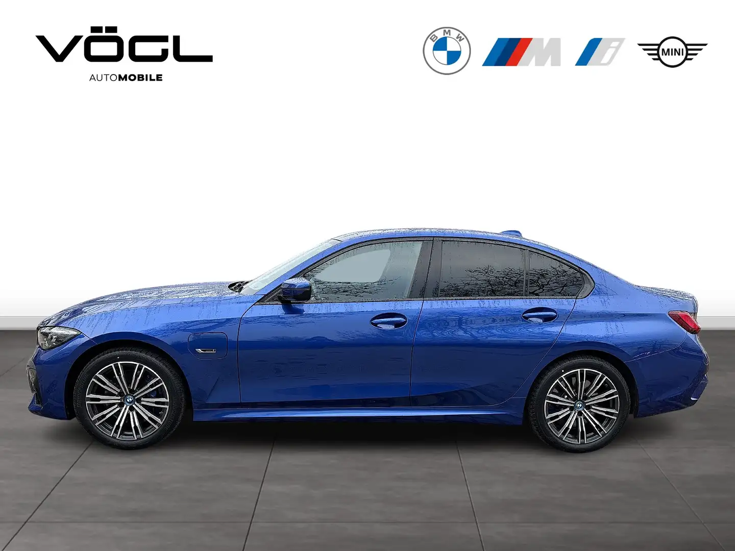 BMW 320 e Limousine M Sport LED HiFi AHK Blau - 2