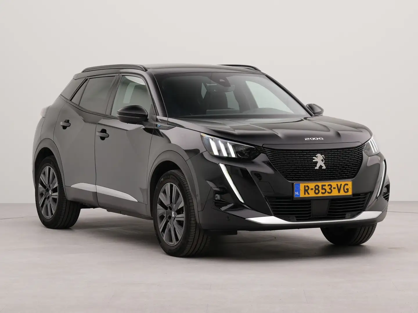 Peugeot e-2008 EV GT Pack 50 kWh | Appconnect | Navigatie | Parke Černá - 2