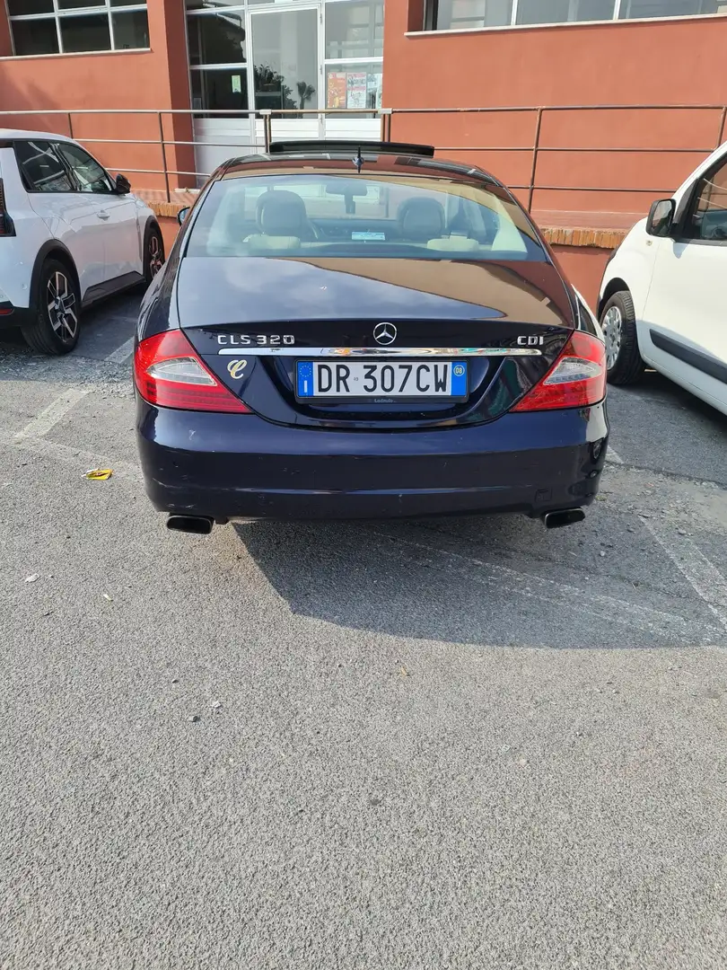 Mercedes-Benz CLS 320 cdi V6 - 1
