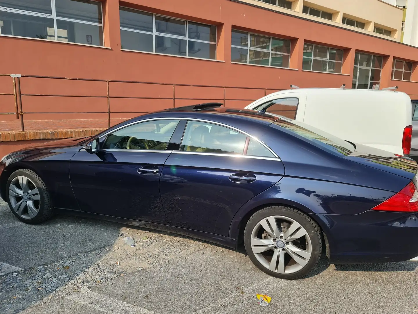 Mercedes-Benz CLS 320 cdi V6 - 2