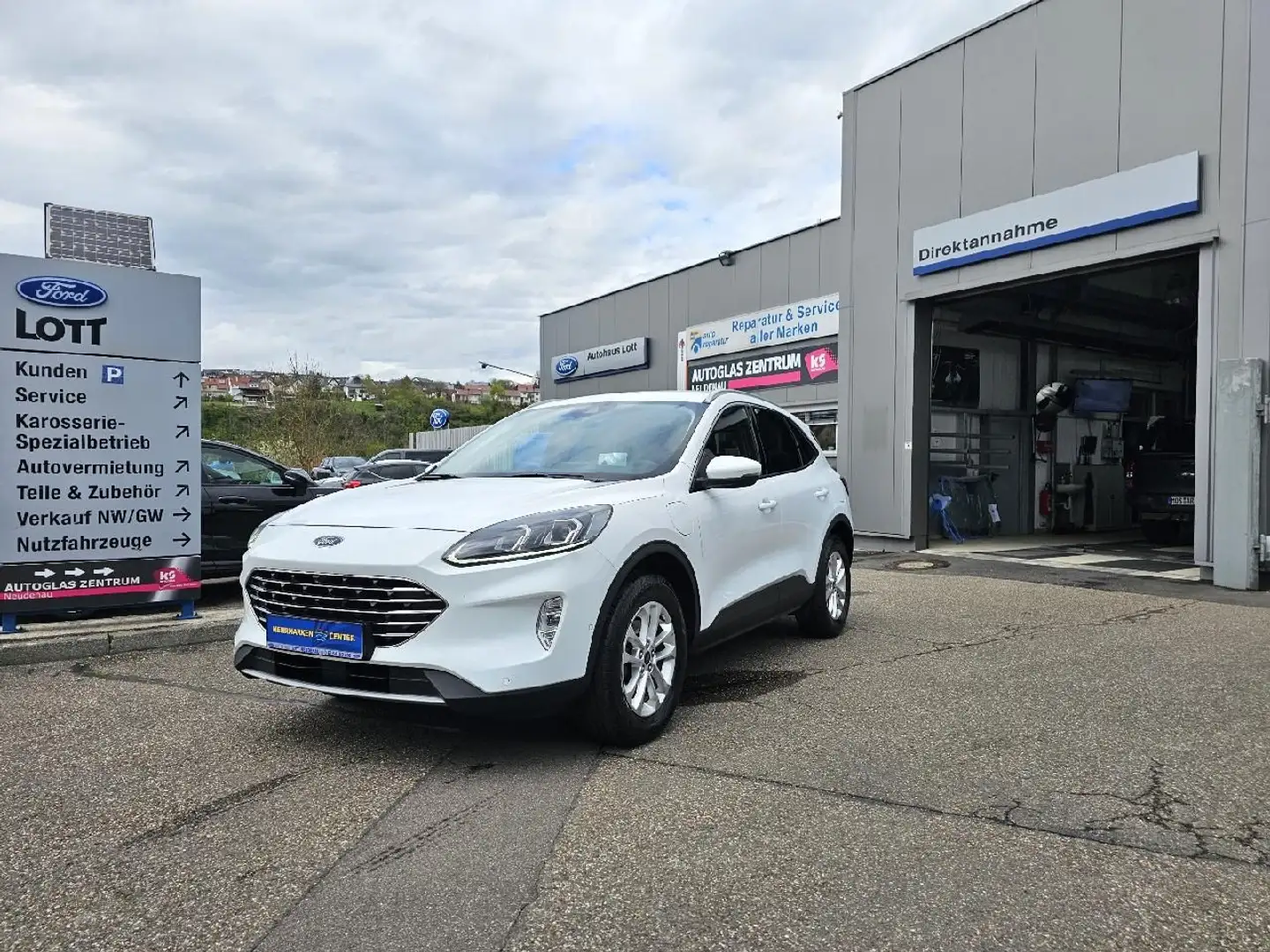 Ford Kuga Plug-In Titanium X *ACC*LED*KAM*TWA*NAV*SHA Weiß - 2