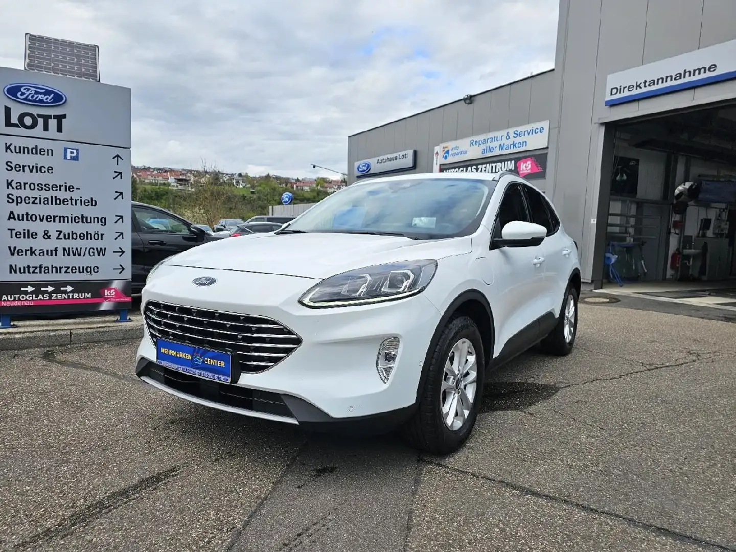 Ford Kuga Plug-In Titanium X *ACC*LED*KAM*TWA*NAV*SHA Weiß - 1