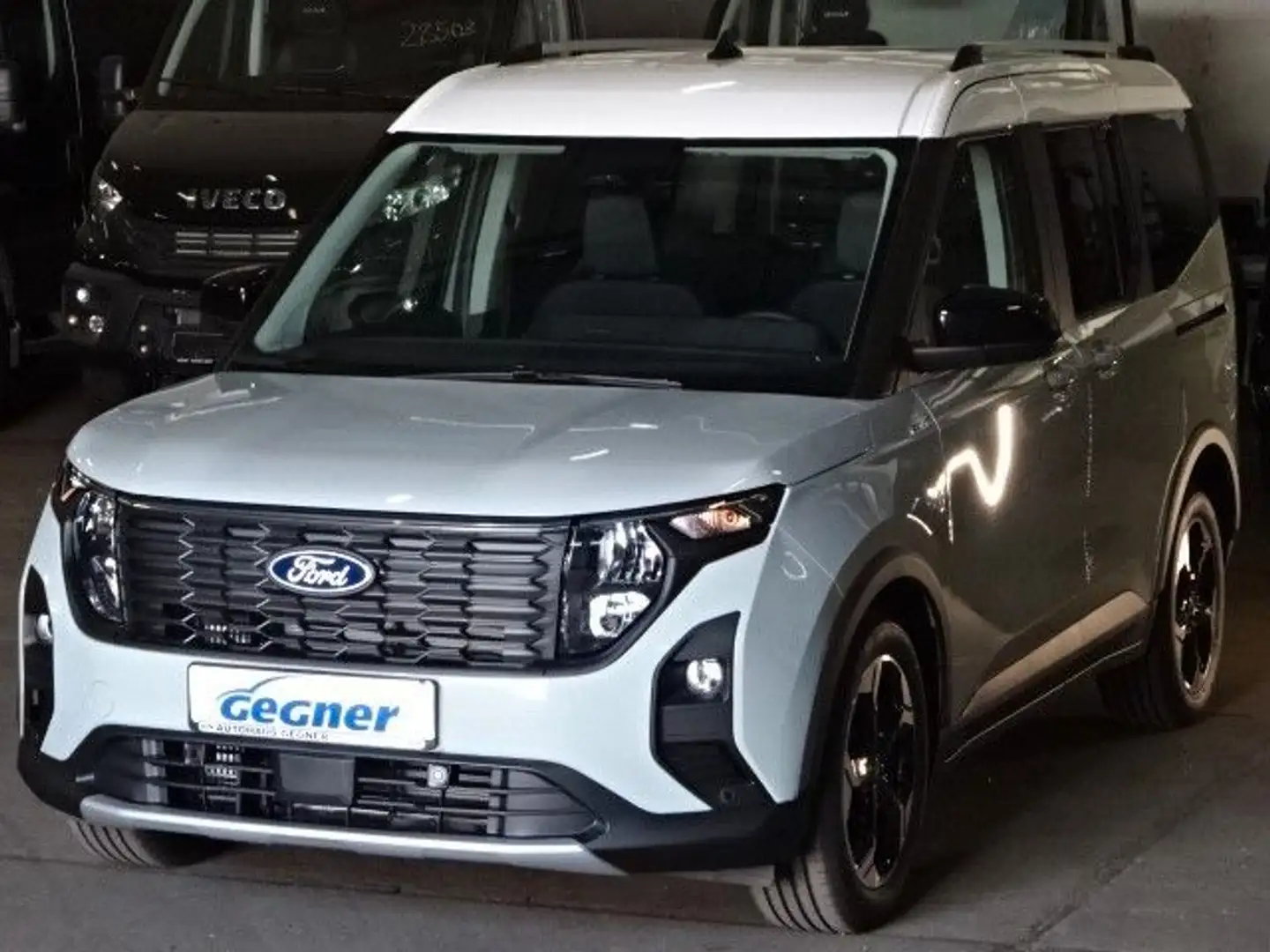 Ford Tourneo Courier Active Autom. Navi TWA Kamera Grau - 2