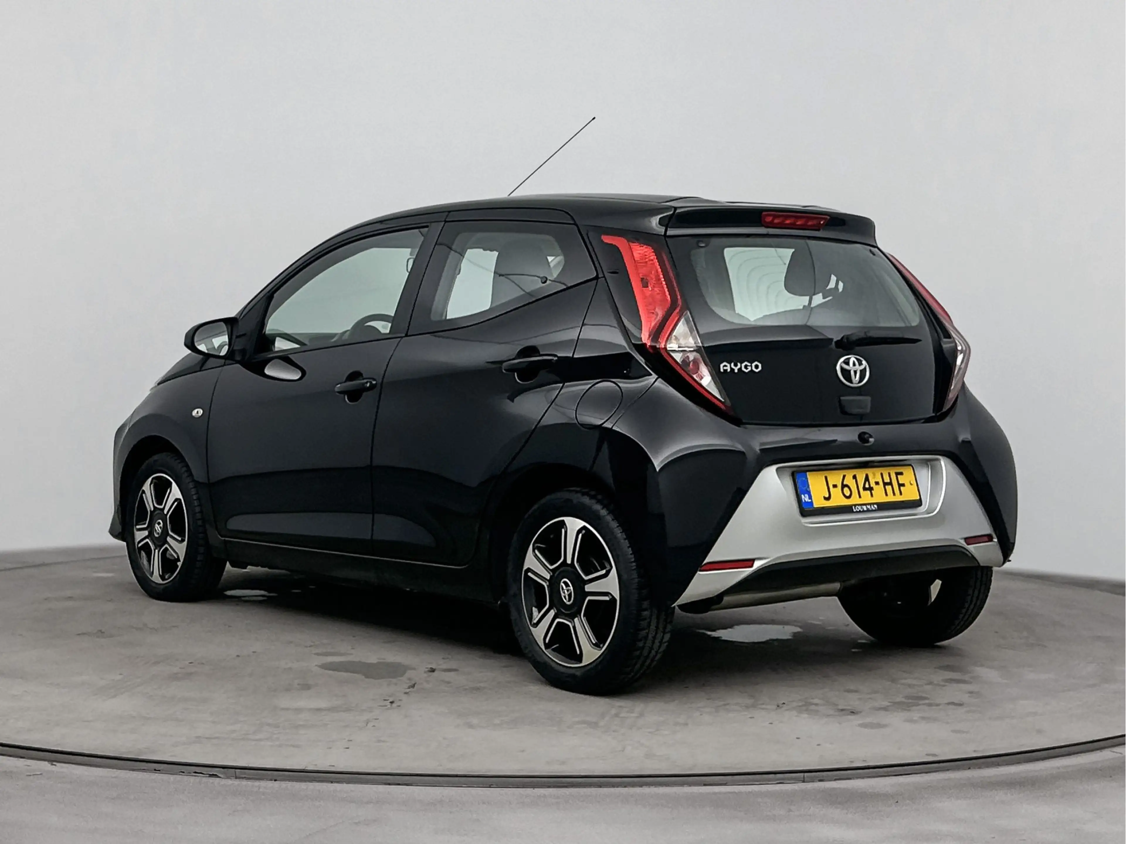 Toyota Aygo 1.0 VVT-i x-play | Apple Carplay-Android Auto | Pa — photo 12