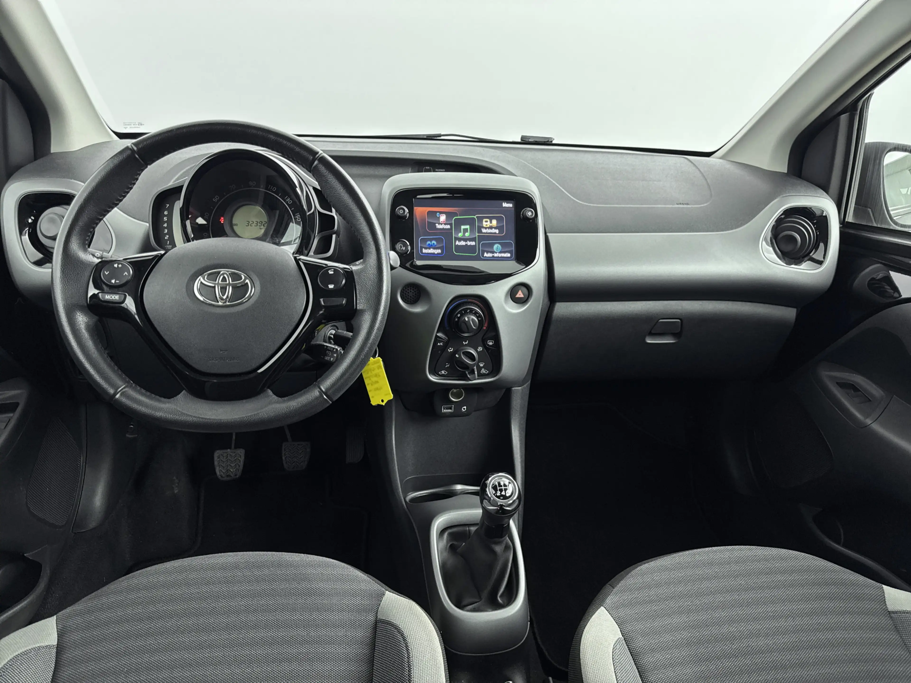 Toyota Aygo 1.0 VVT-i x-play | Apple Carplay-Android Auto | Pa — photo 4
