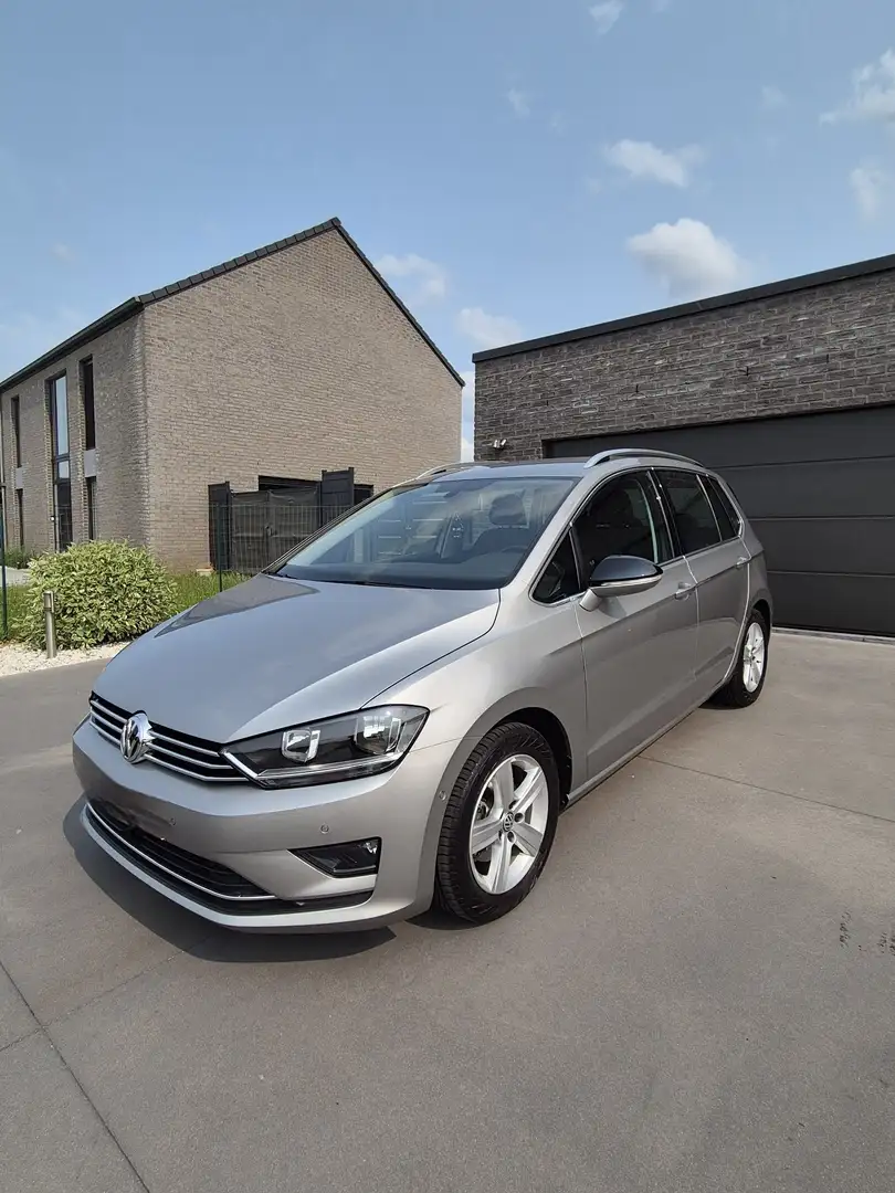 Volkswagen Golf Sportsvan 1.6 TDI/ NAVI / PARK ASSIST - 1
