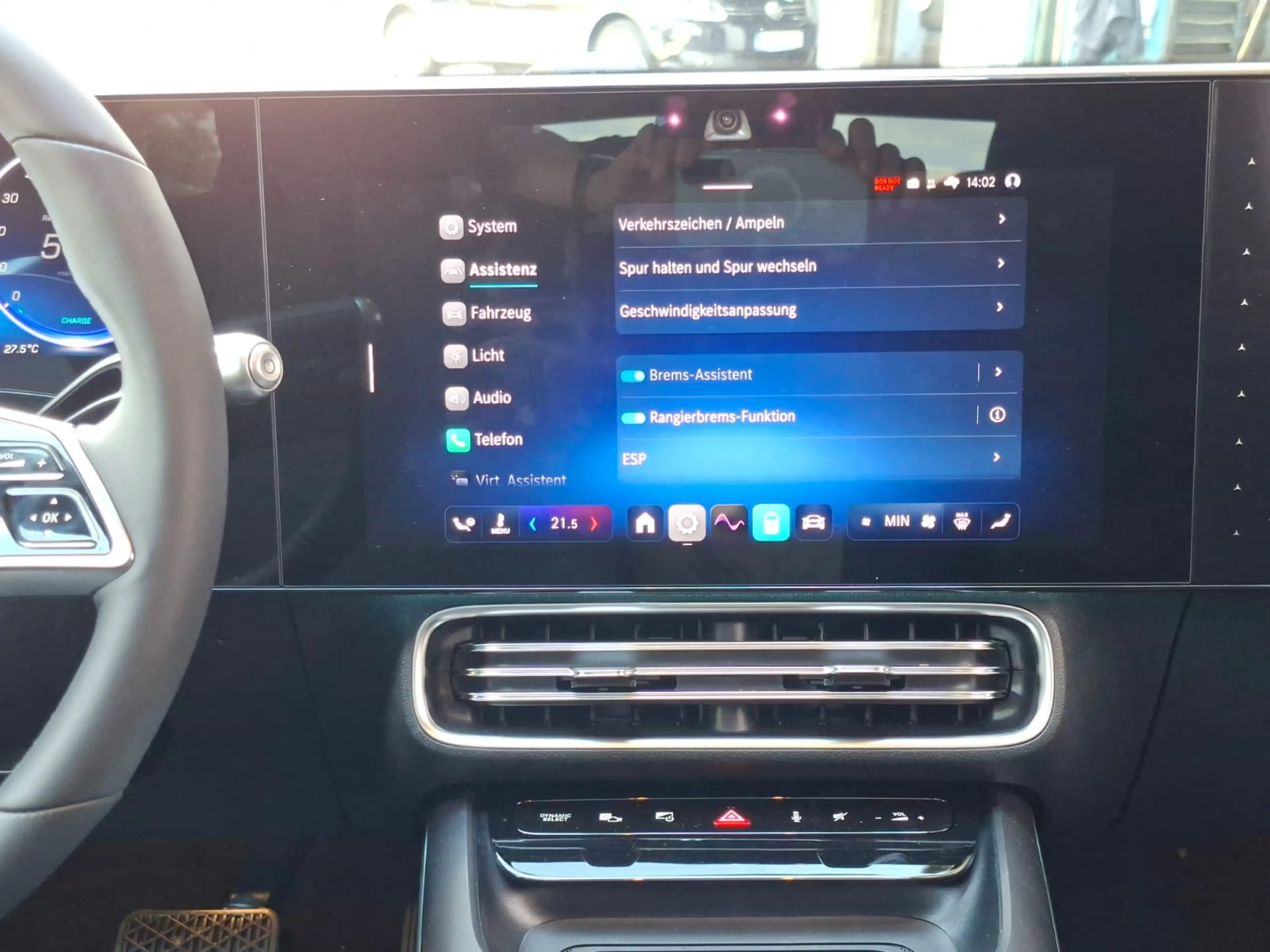 Mercedes-Benz CLA 250 + EQ Progressive/Night/Fahrassist/KeyGo/ — photo 13