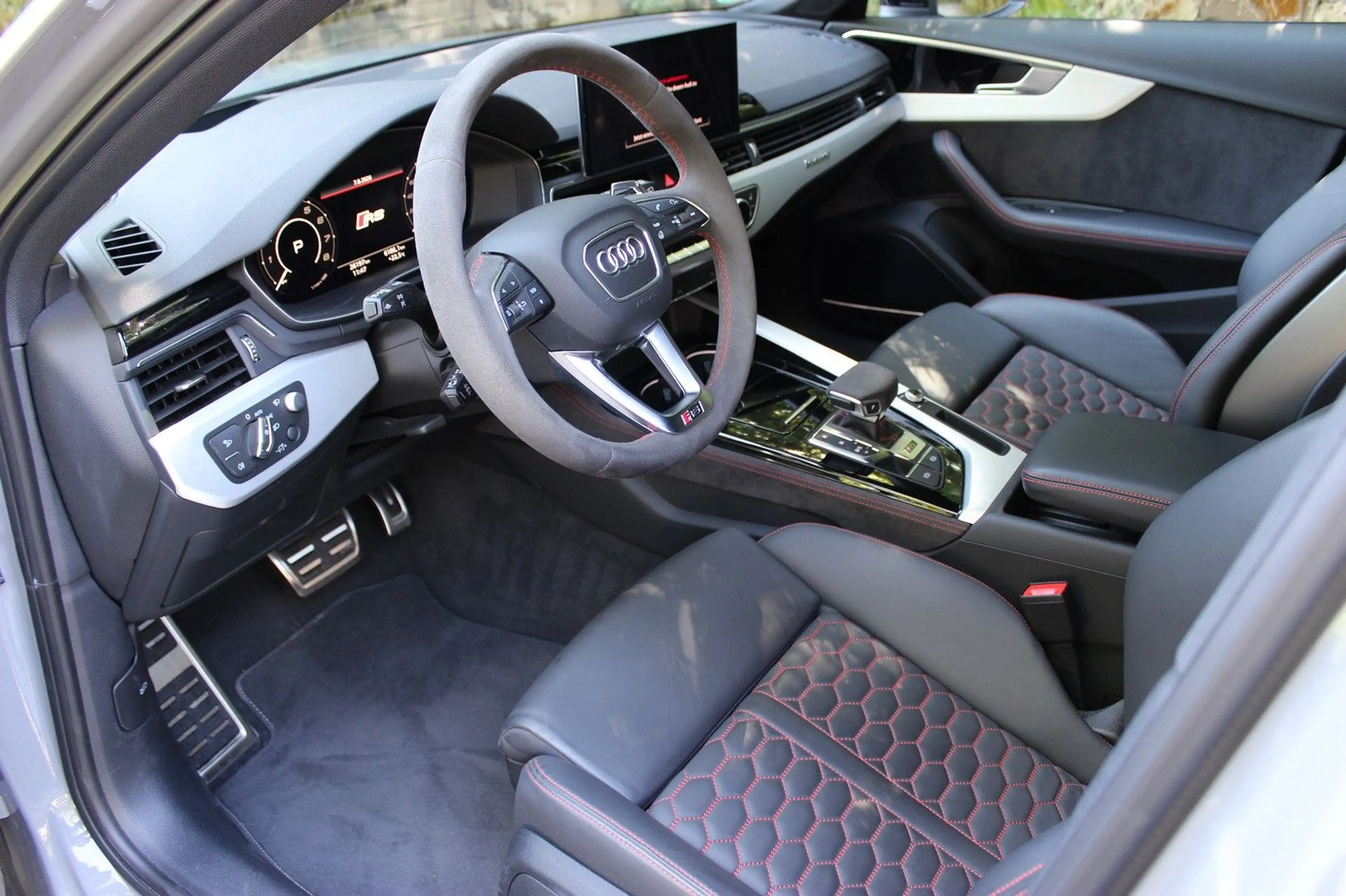 Audi RS4 Avant 2.9 TFSI quattro Competition Plus — photo 10