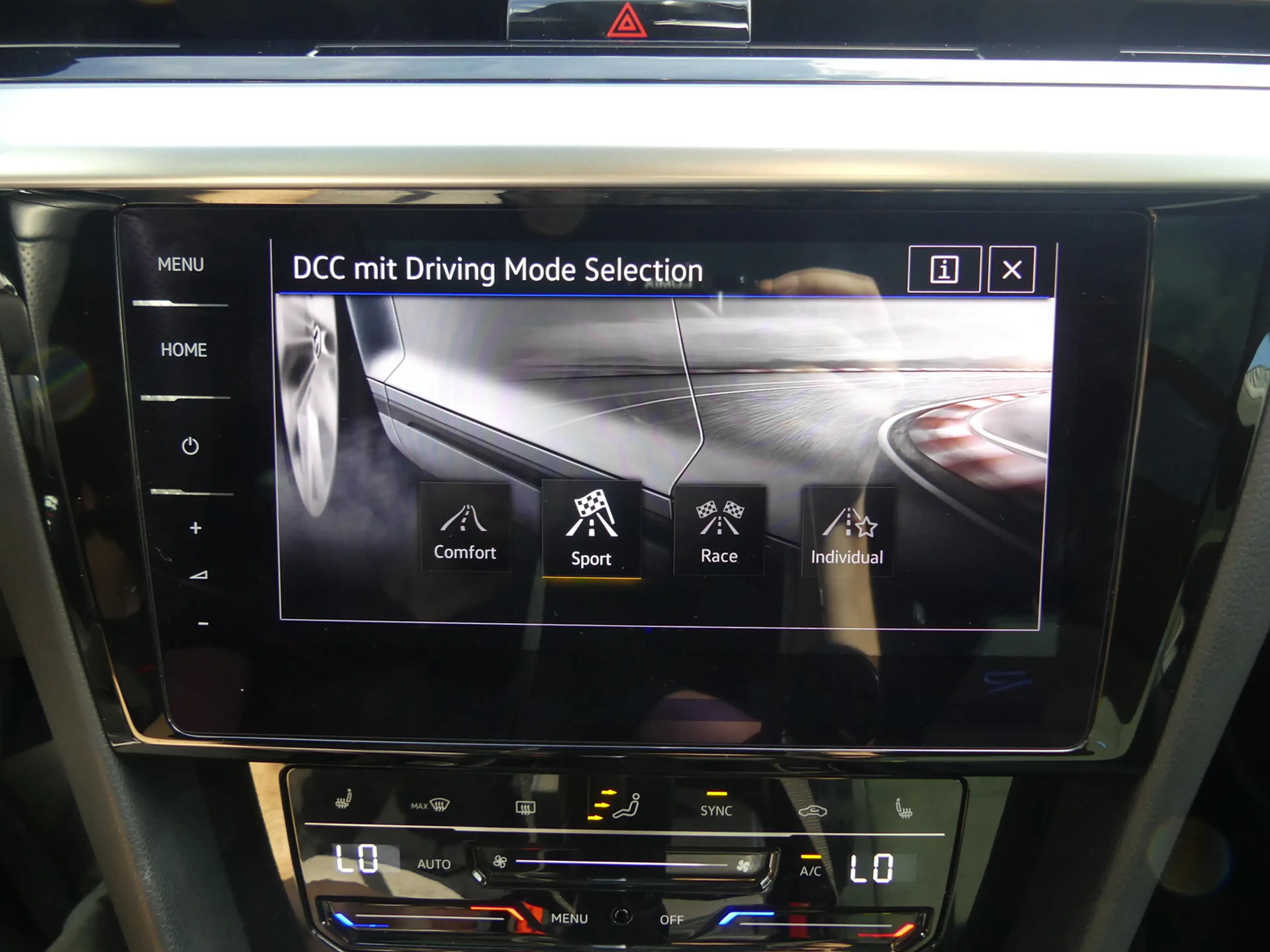 Volkswagen Arteon Shooting Brake R 2.0 TSI 4Mot IQ-LIGHT/PANO — photo 5