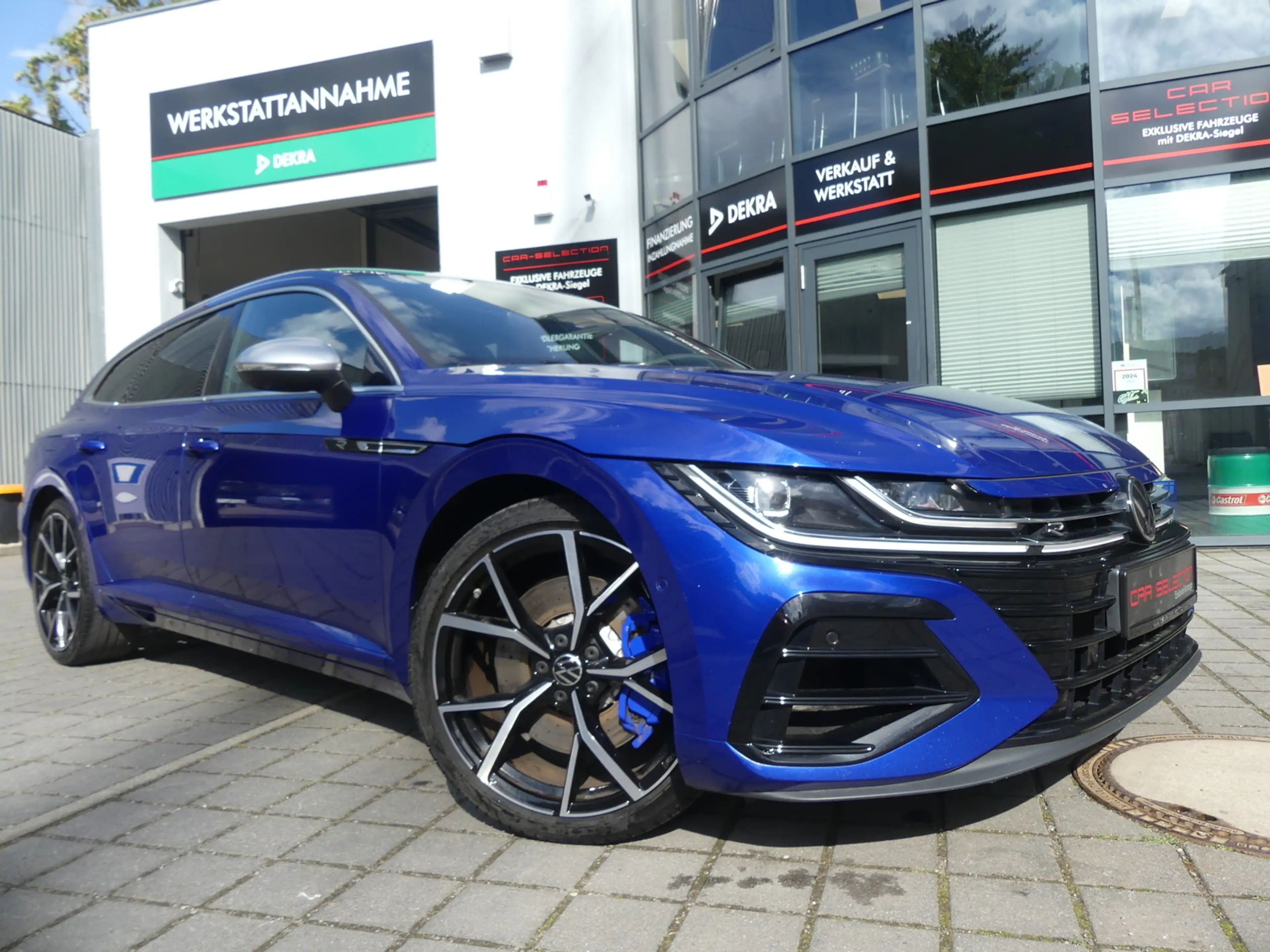 Volkswagen Arteon Shooting Brake R 2.0 TSI 4Mot IQ-LIGHT/PANO