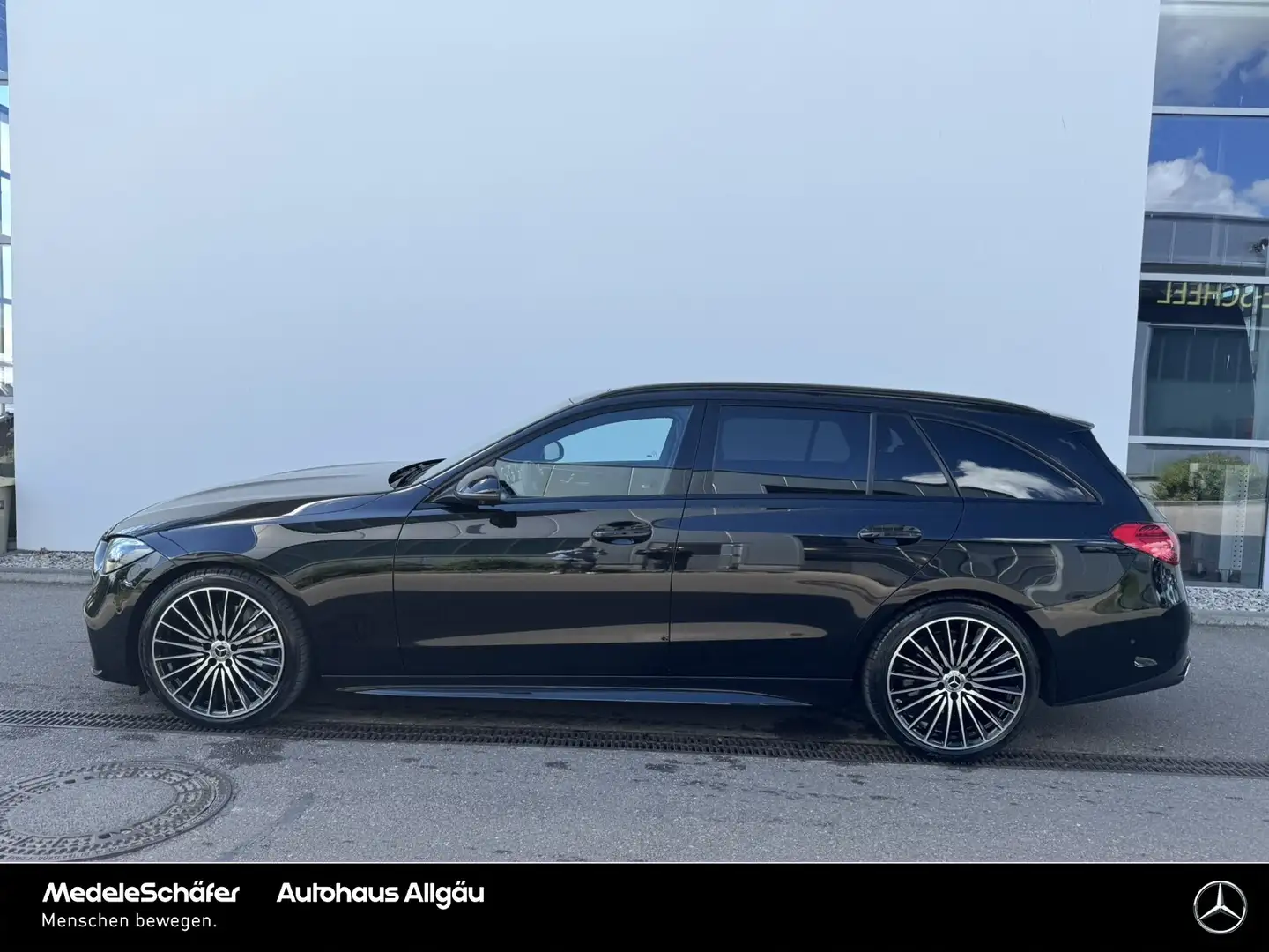 Mercedes-Benz C 200 C 200 T AMG Night Dist AHK Pano DLight Memo 360° Schwarz - 2