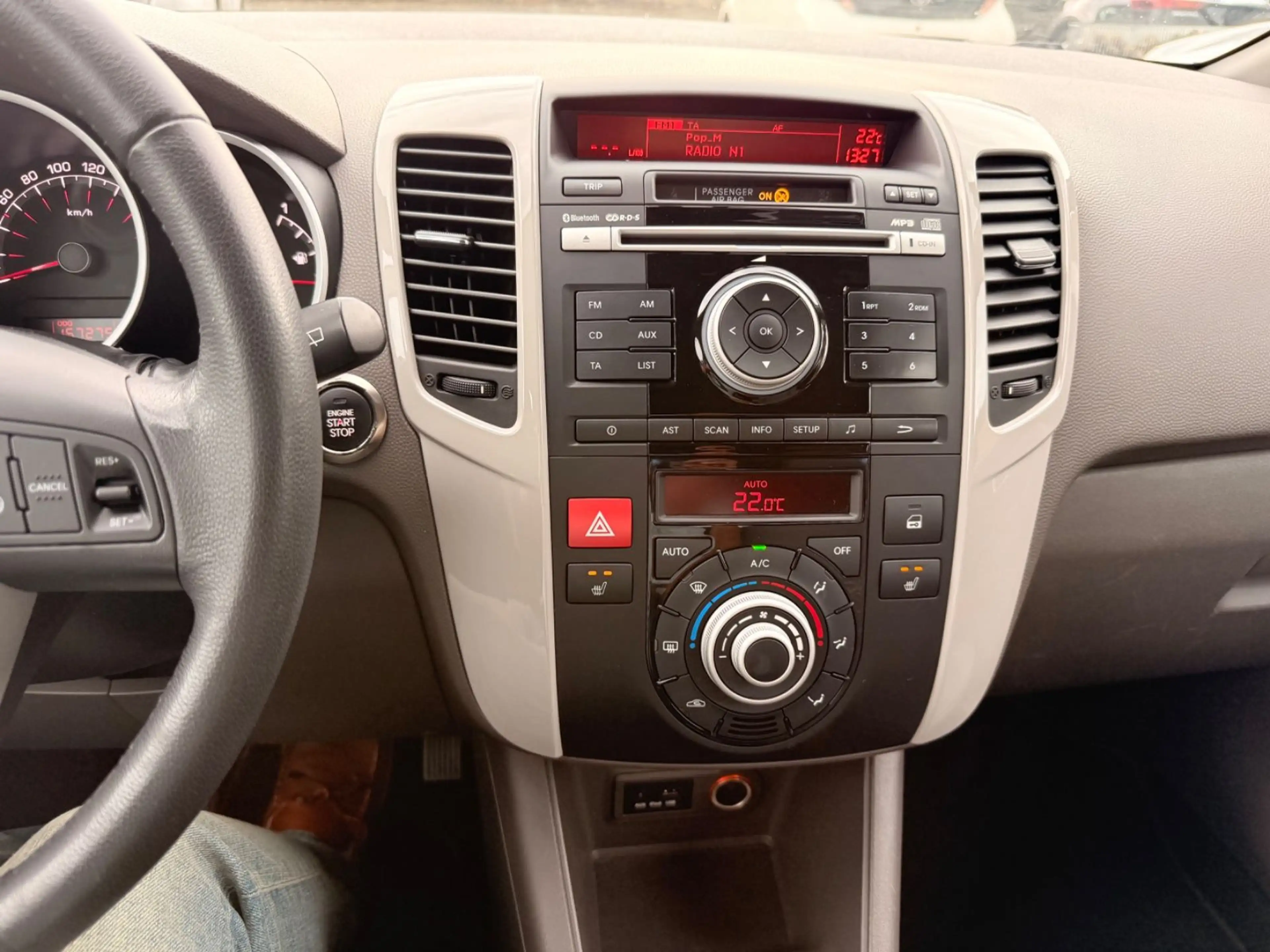 Kia Venga Spirit,Teilleder — photo 11