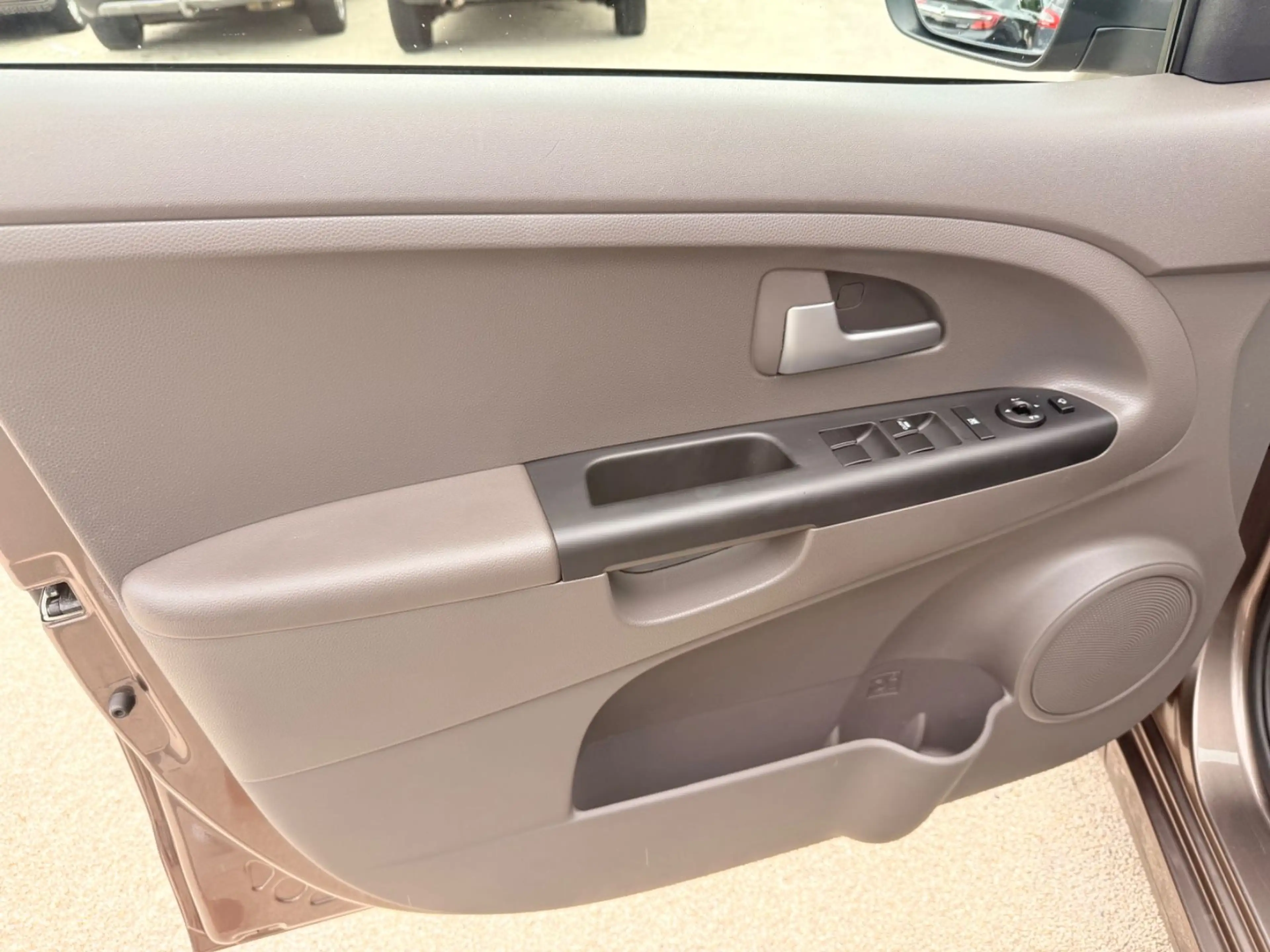 Kia Venga Spirit,Teilleder — photo 25