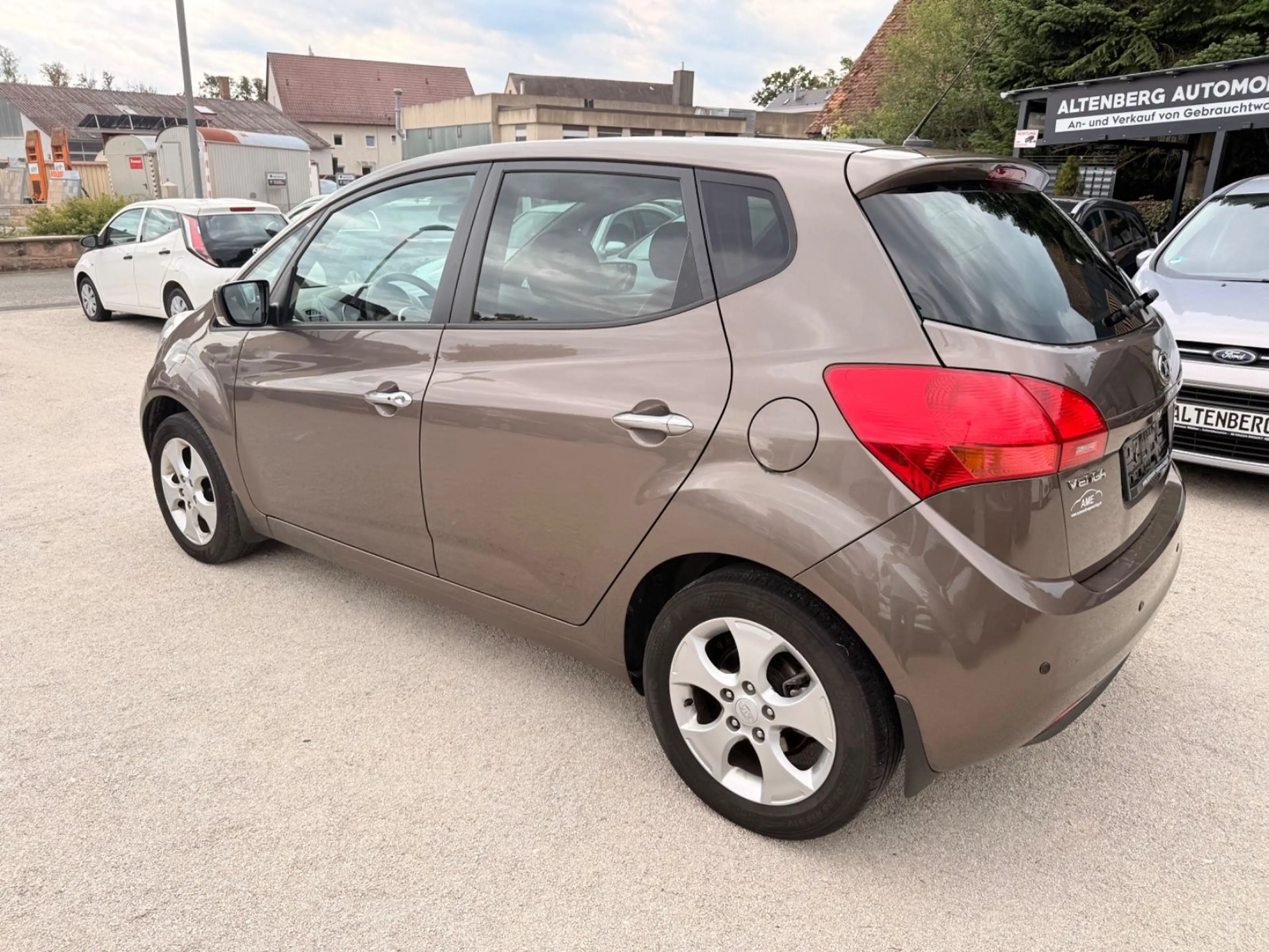 Kia Venga Spirit,Teilleder — photo 7