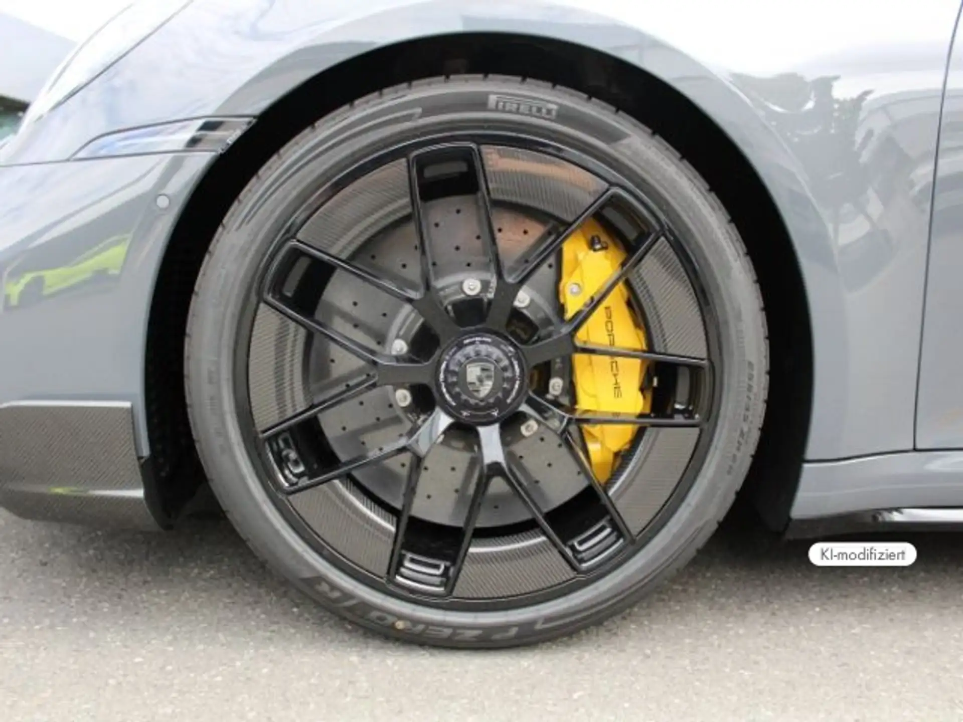 포르쉐 911 Turbo S Coupe 2026 회색 사진 7