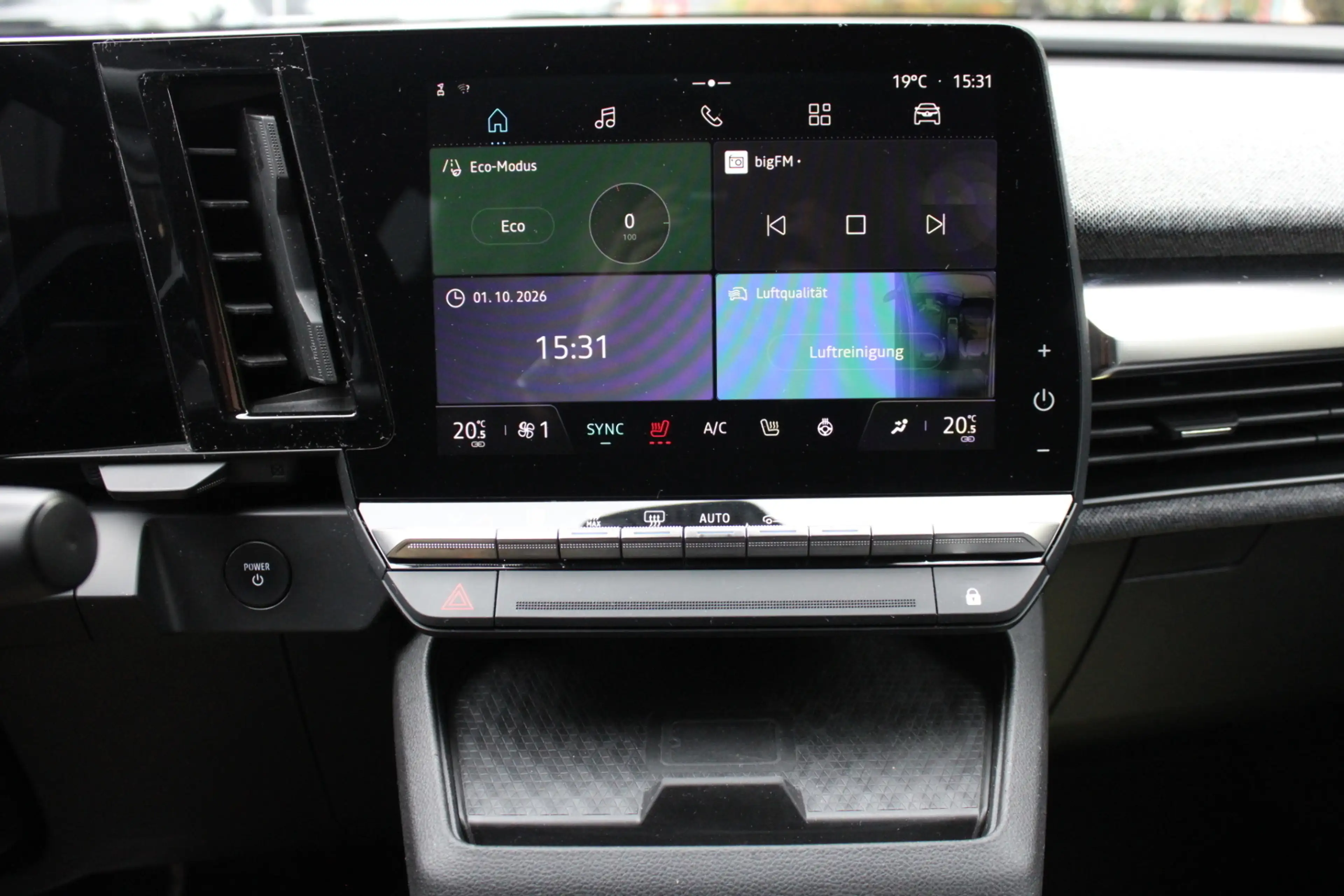 Renault Megane E-Tech Equilibre EV40 130hp — photo 11