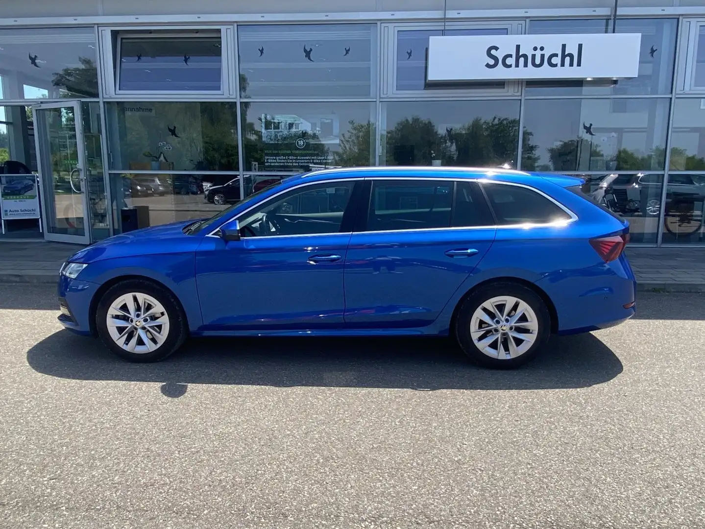 Skoda Octavia Combi 2.0 TDI DSG Style 17"+NAVI-COLUMBU Bleu - 2