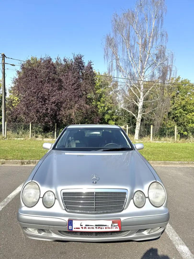 Mercedes-Benz E 220 CDI Elegance - 2