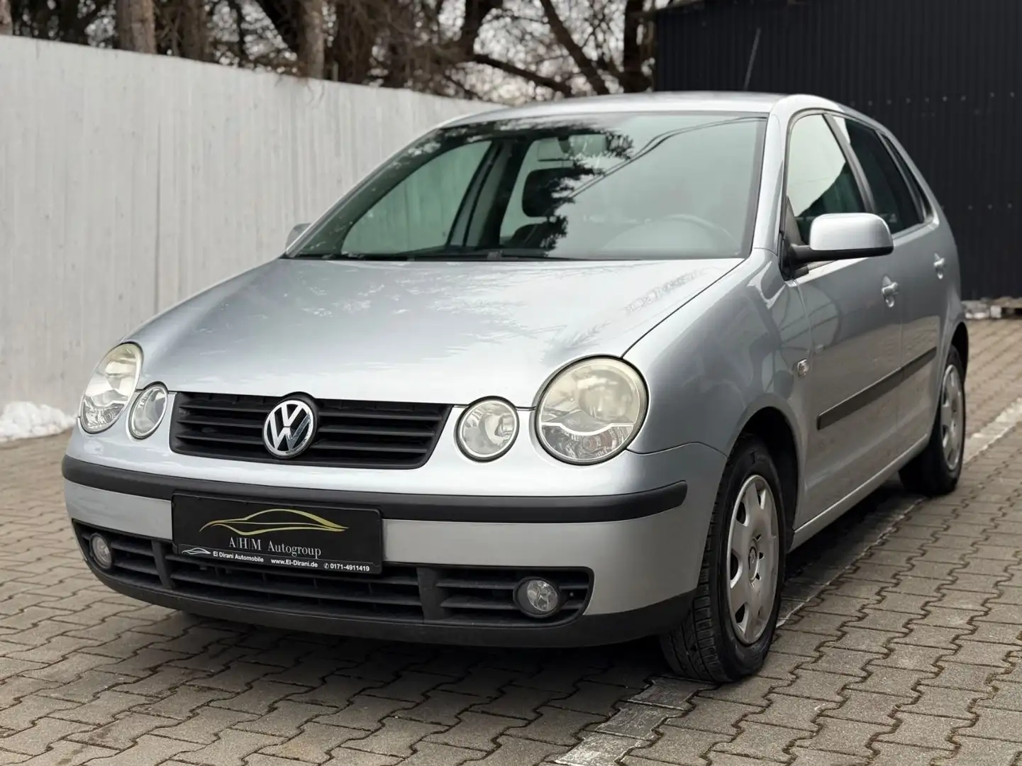 Volkswagen Polo 1.2 5-türig 1.Hand/78TKM!/Klima/TÜV 04.2026 Silber - 1