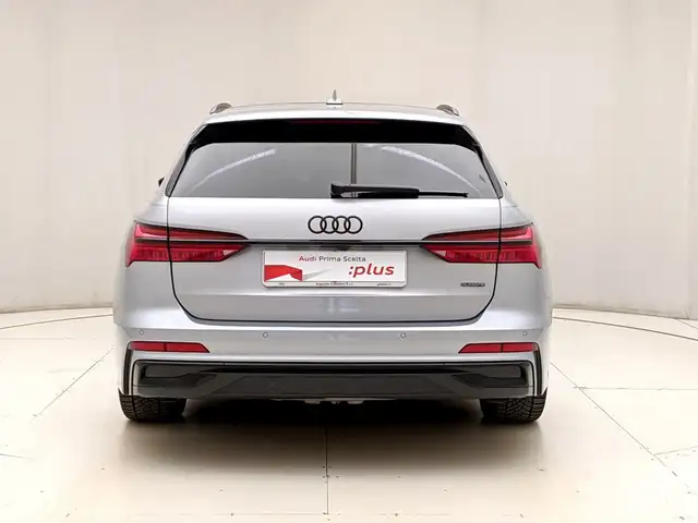 Audi A6 view 5