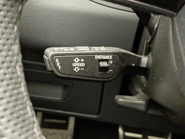 Audi A6 view 13