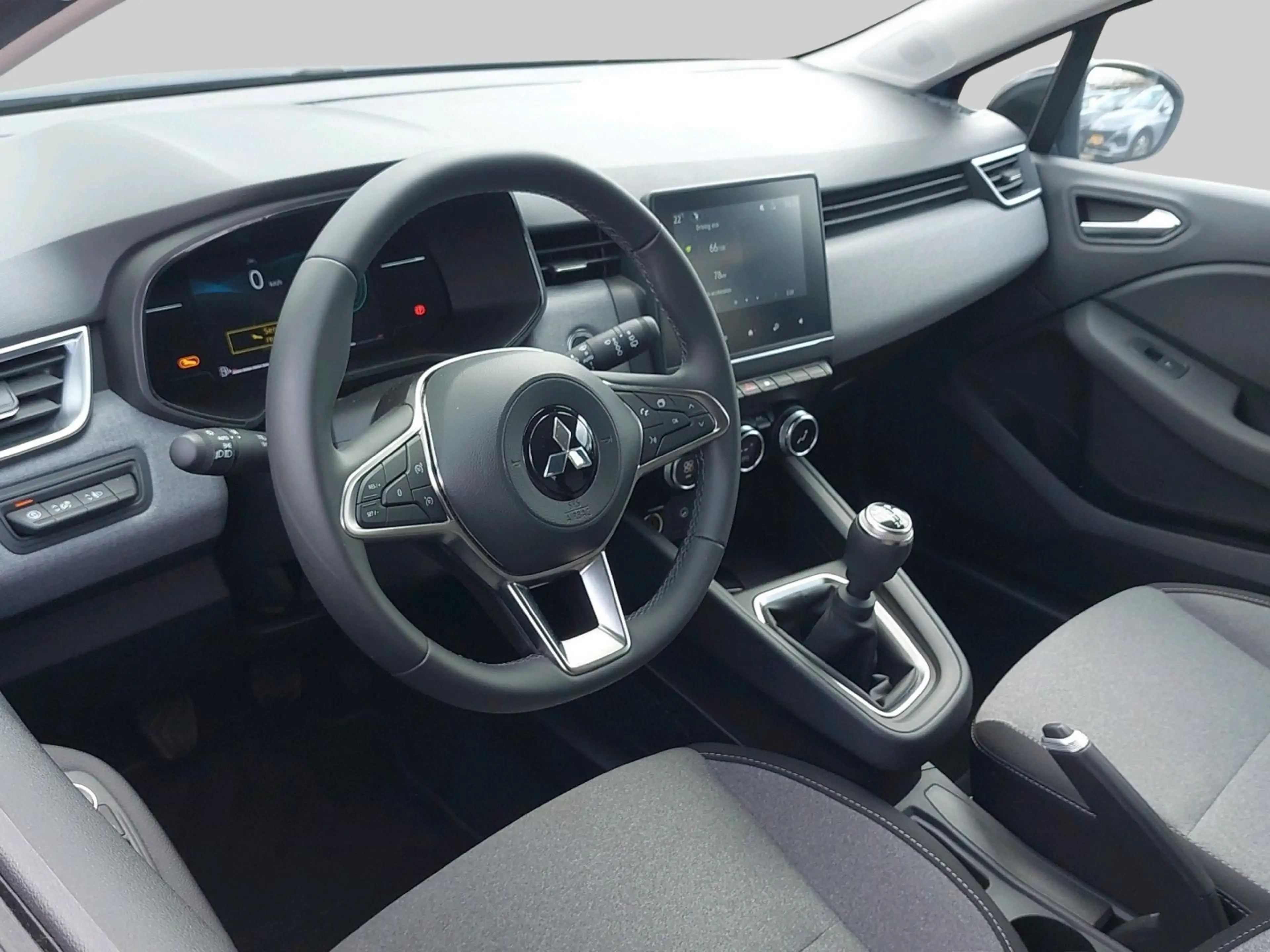 Mitsubishi Colt 1.0T MT Intense | Apple Carplay/Android Auto|telef — photo 4