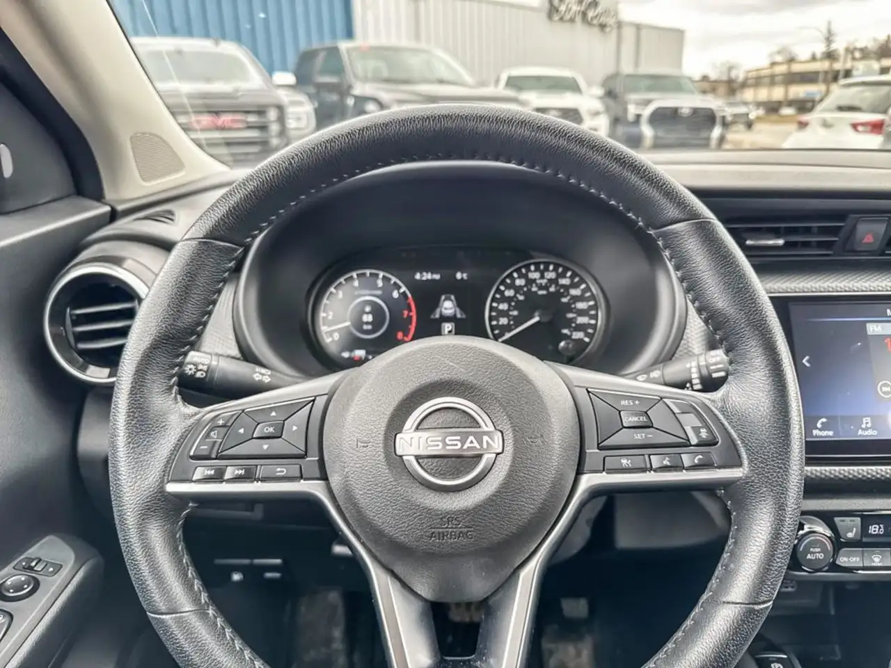 Nissan Kicks снимка Nissan Kicks