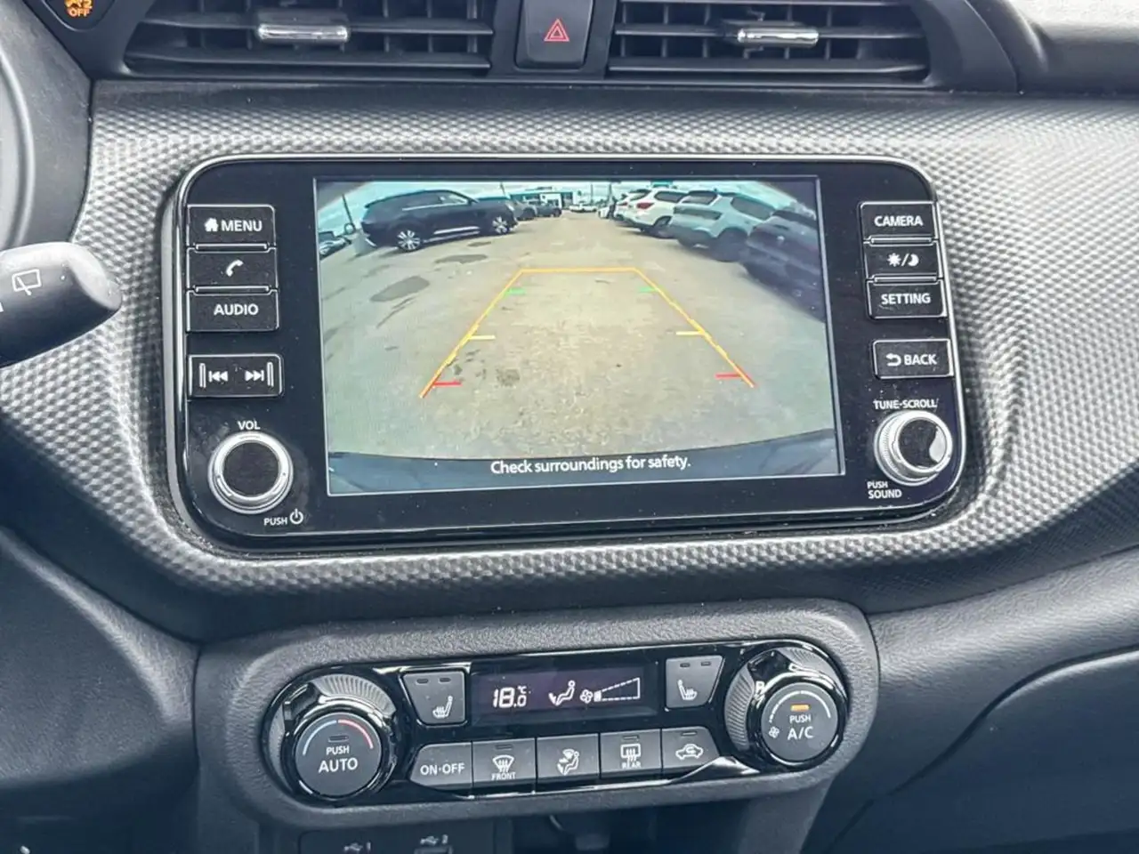 Nissan Kicks снимка Nissan Kicks