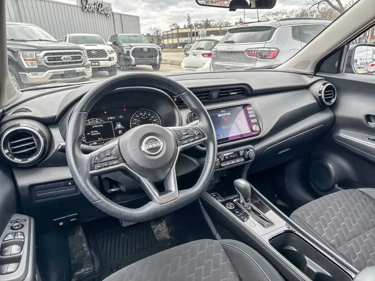 Nissan Kicks снимка Nissan Kicks
