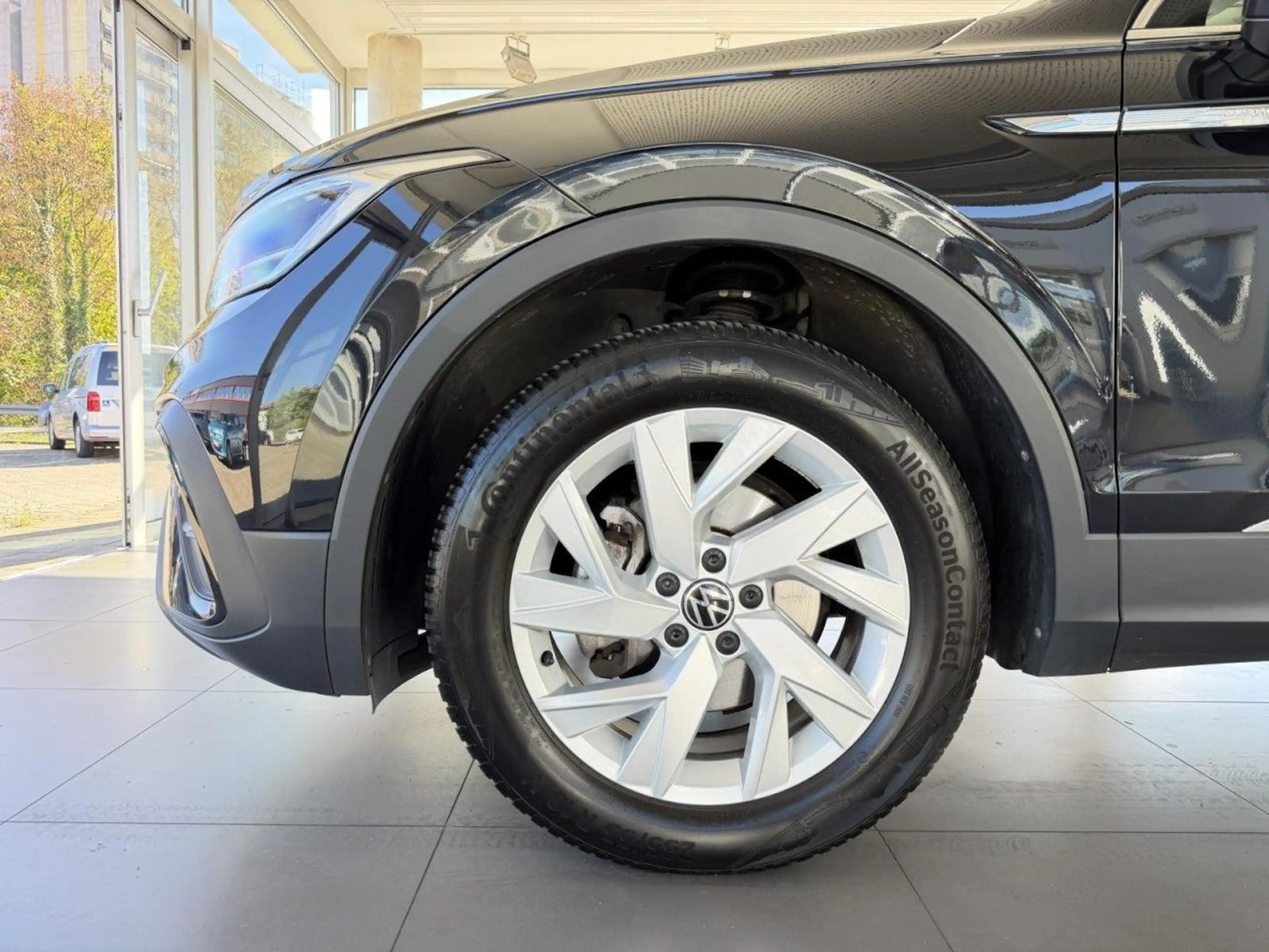 Volkswagen Tiguan Allspace Tiguan Allspace Life 1.5 TSI DSG 7.SI PDC AHK LE — photo 5