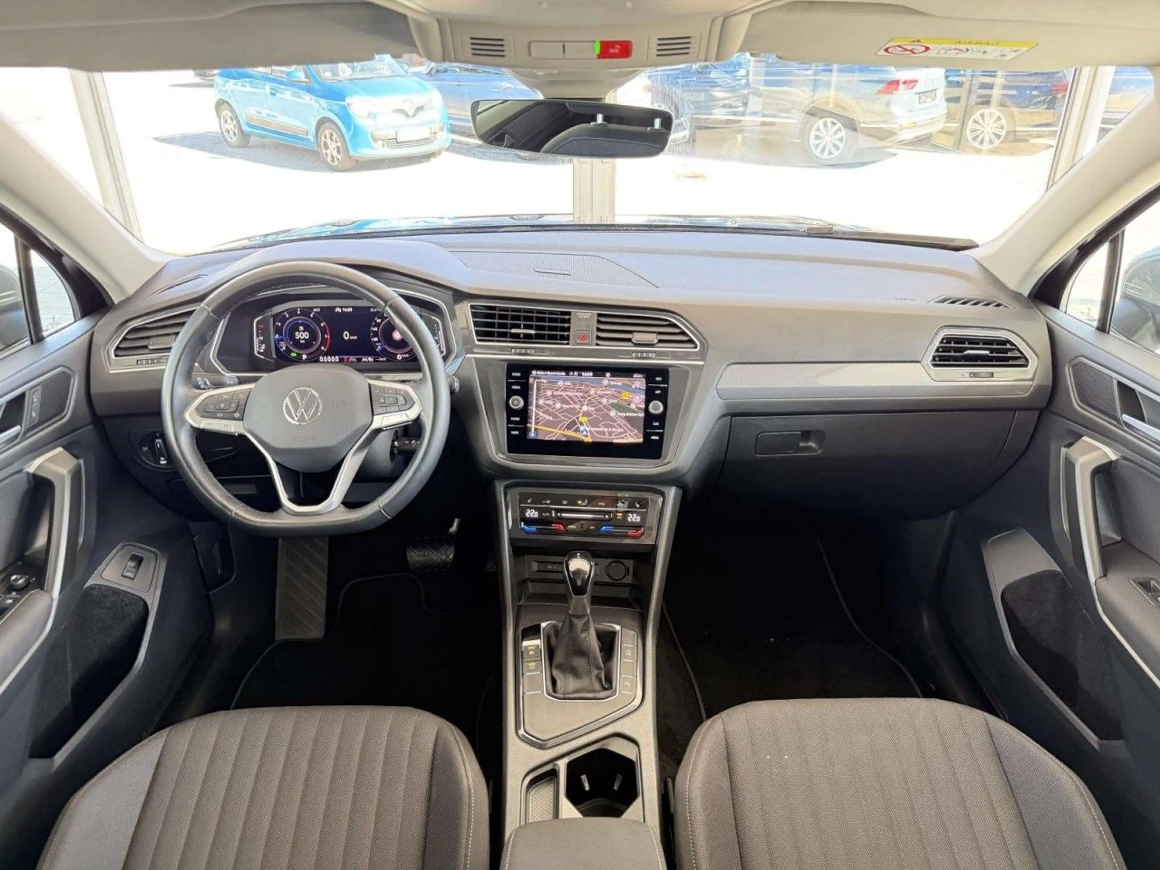 Volkswagen Tiguan Allspace Tiguan Allspace Life 1.5 TSI DSG 7.SI PDC AHK LE — photo 10