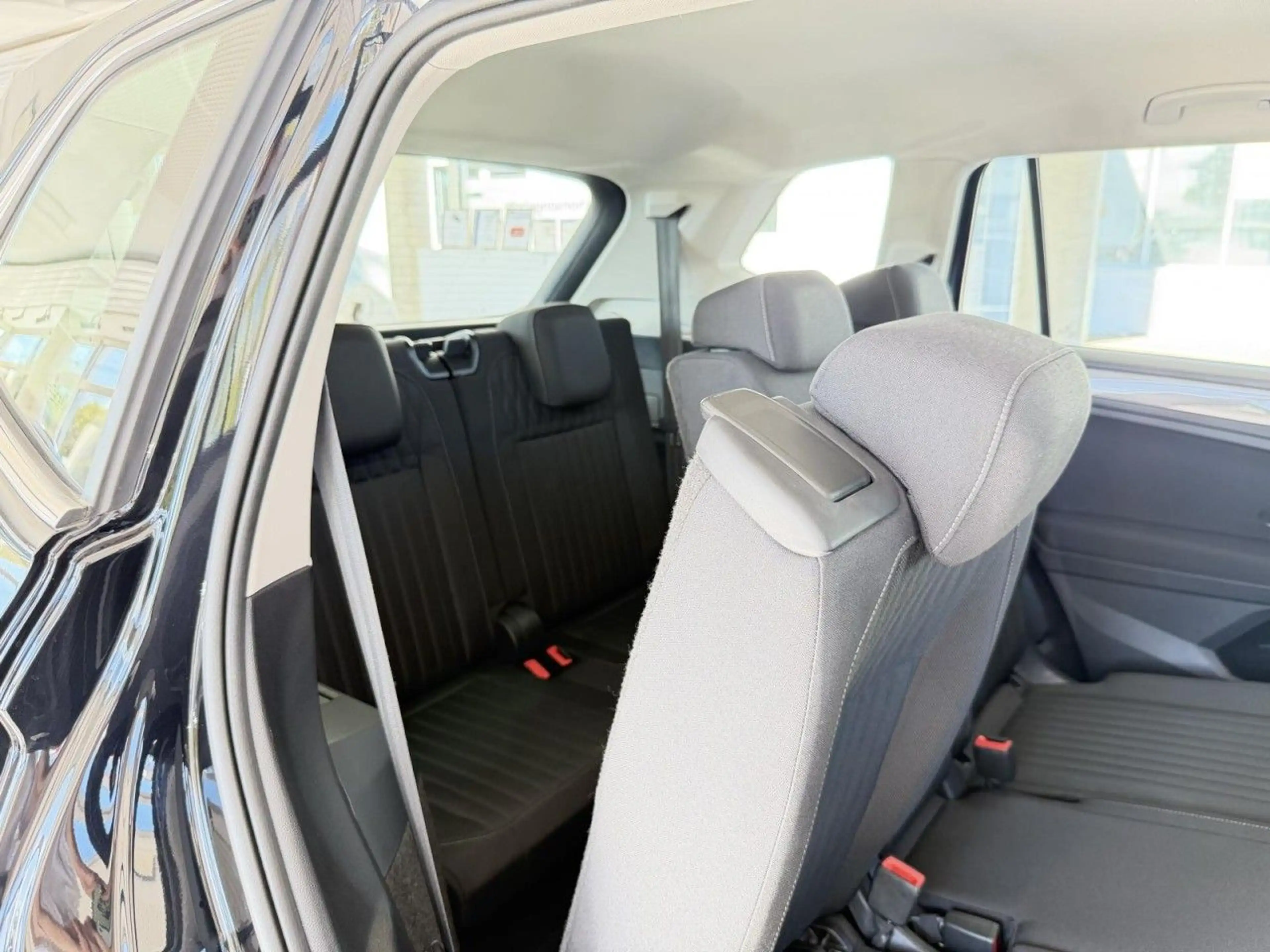 Volkswagen Tiguan Allspace Tiguan Allspace Life 1.5 TSI DSG 7.SI PDC AHK LE — photo 11