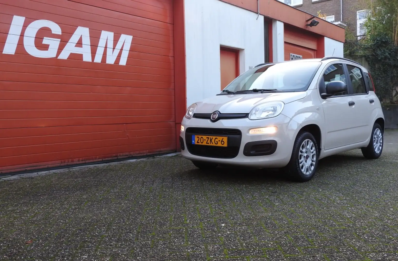 Fiat Panda 0.9 TwinAir Easy, nieuw type, airco, pdc Beige - 1