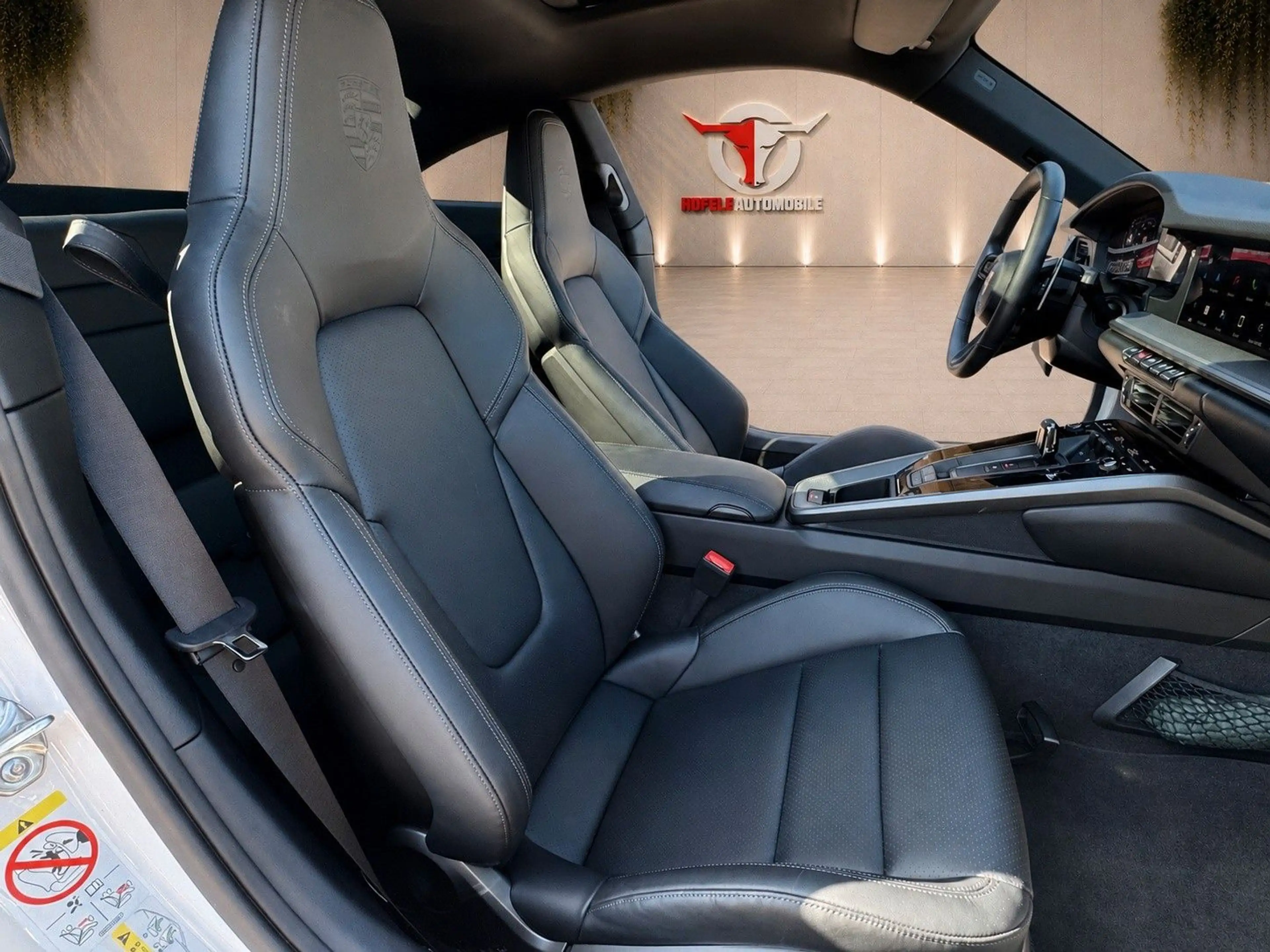 Porsche 992 Carrera**TEMPO/VC/360°/LED/PANO** — photo 11