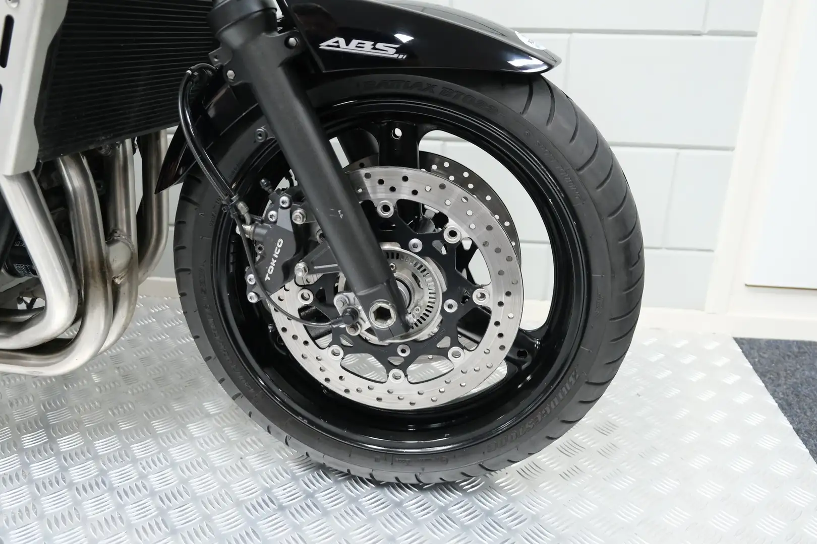 Suzuki GSF 650 N ABS Bandit Zwart - 2