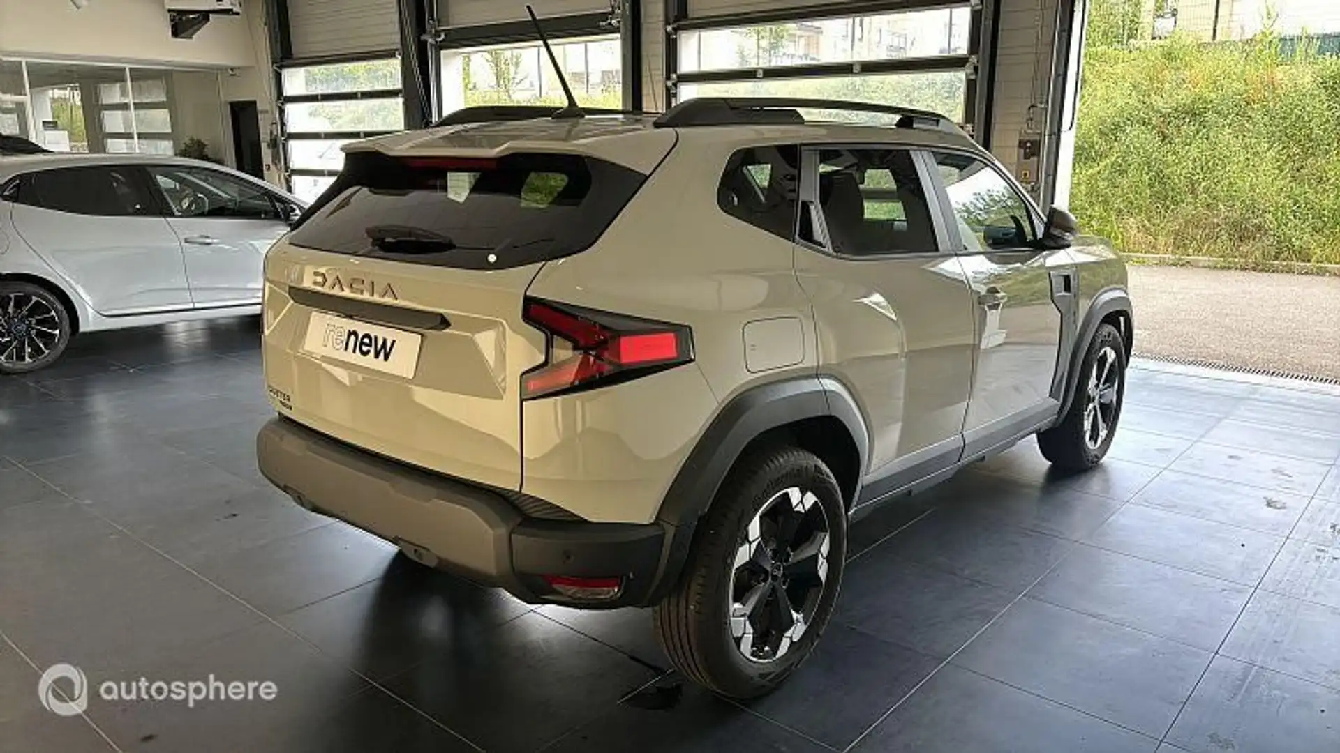 Dacia Duster 1.6 hybrid 140ch Extreme - 2