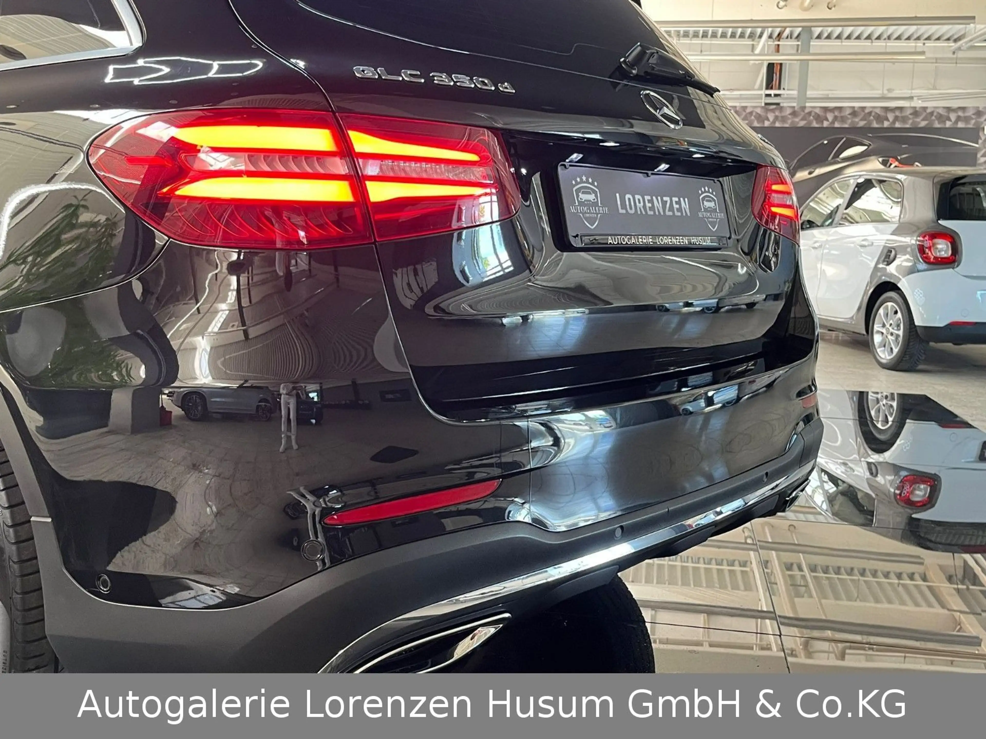 Mercedes-Benz GLC 350 d 4Matic AMG mit Vollausstattung — photo 14