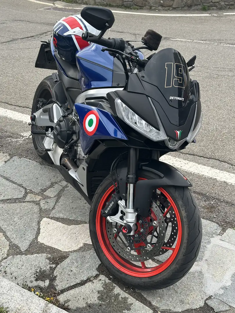 Aprilia Tuono tuono 660 imu Geel - 2