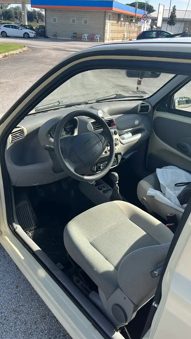 Fiat 600 600 III 2005 1.1 50th Anniversary Giallo - 2