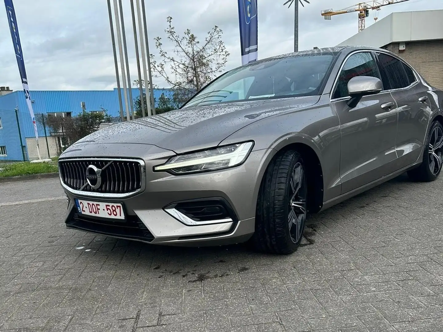 Volvo S60 T4 Geartronic RDesign Beżowy - 2