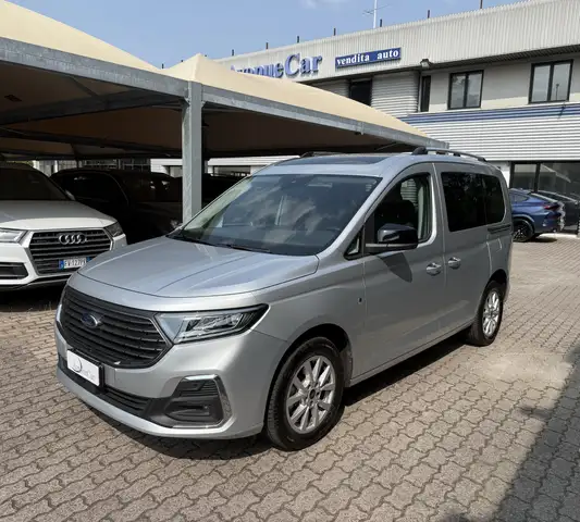 Ford Tourneo Connect PREZZO REALE TETTO PANORAMICO TELECAMERA POST