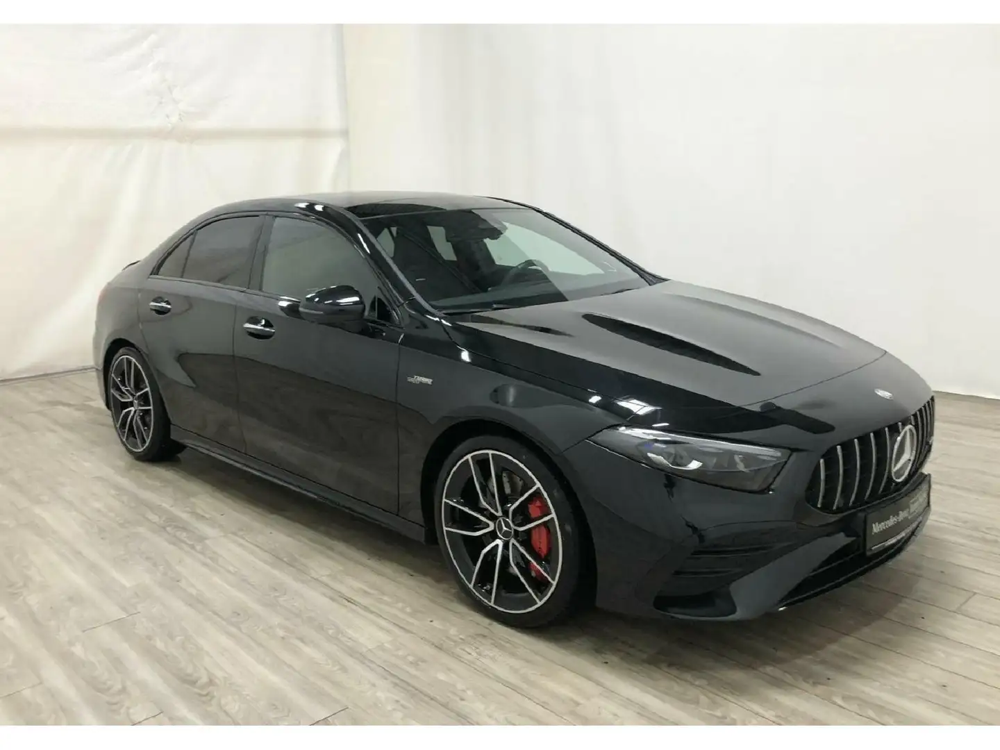 Mercedes-Benz A 35 AMG 4M Limousine NIGHT*Perf. Sitze*Pano*Dis Noir - 2