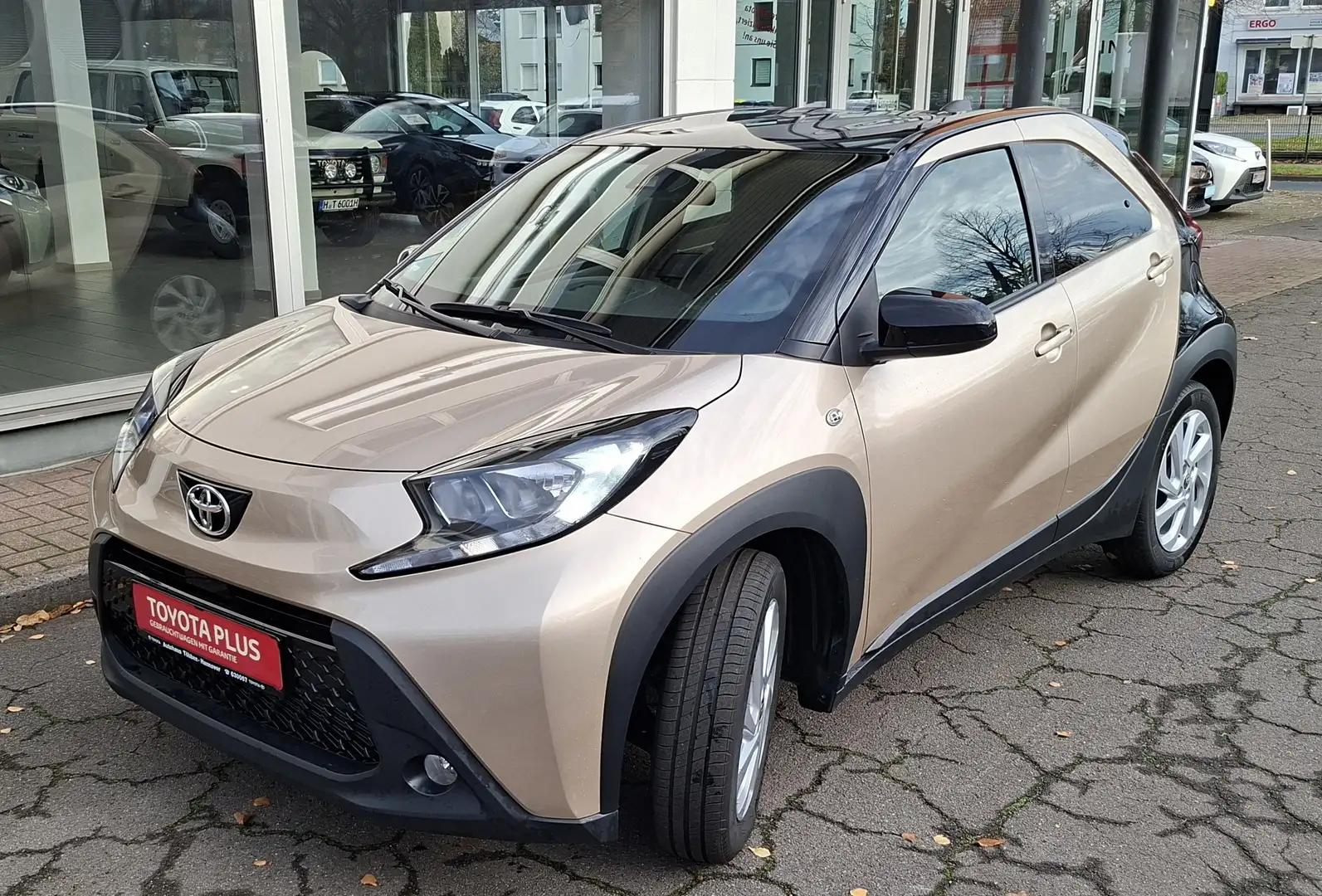 Toyota Aygo X Pulse + Winterräder + Garantie + + + Beige - 2