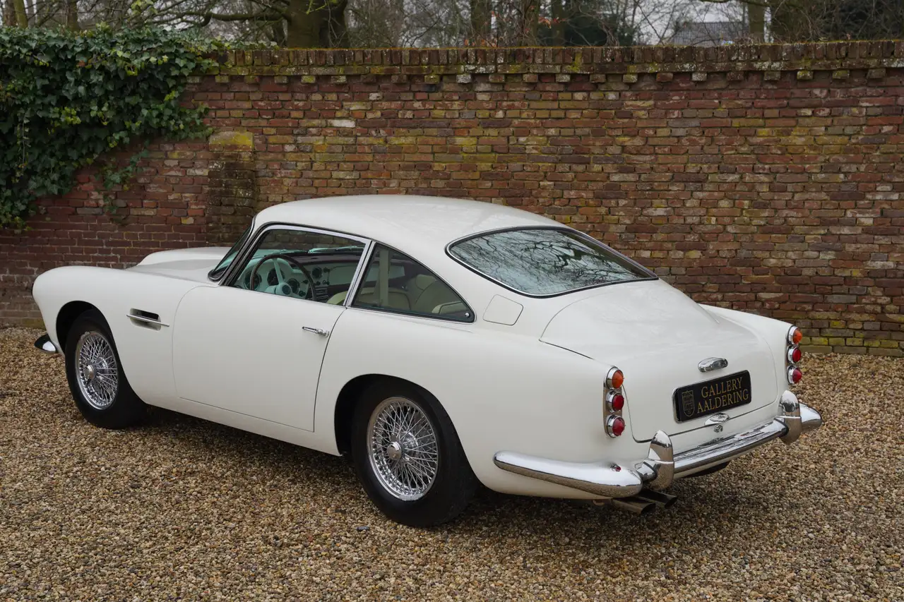 Aston Martin DB4 Series 3 PRICE REDUCTION! Fully restored by As, foto 12