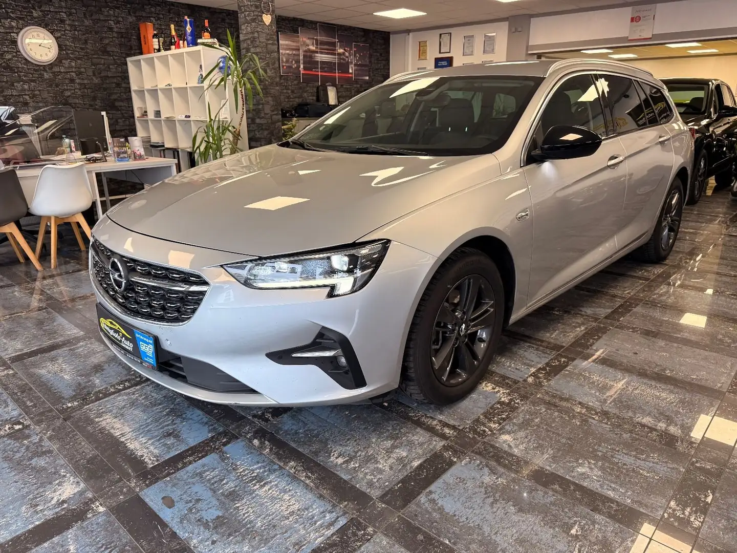 Opel Insignia B Sports Tourer Elegance/Kamera/Navi/LE Argent - 2