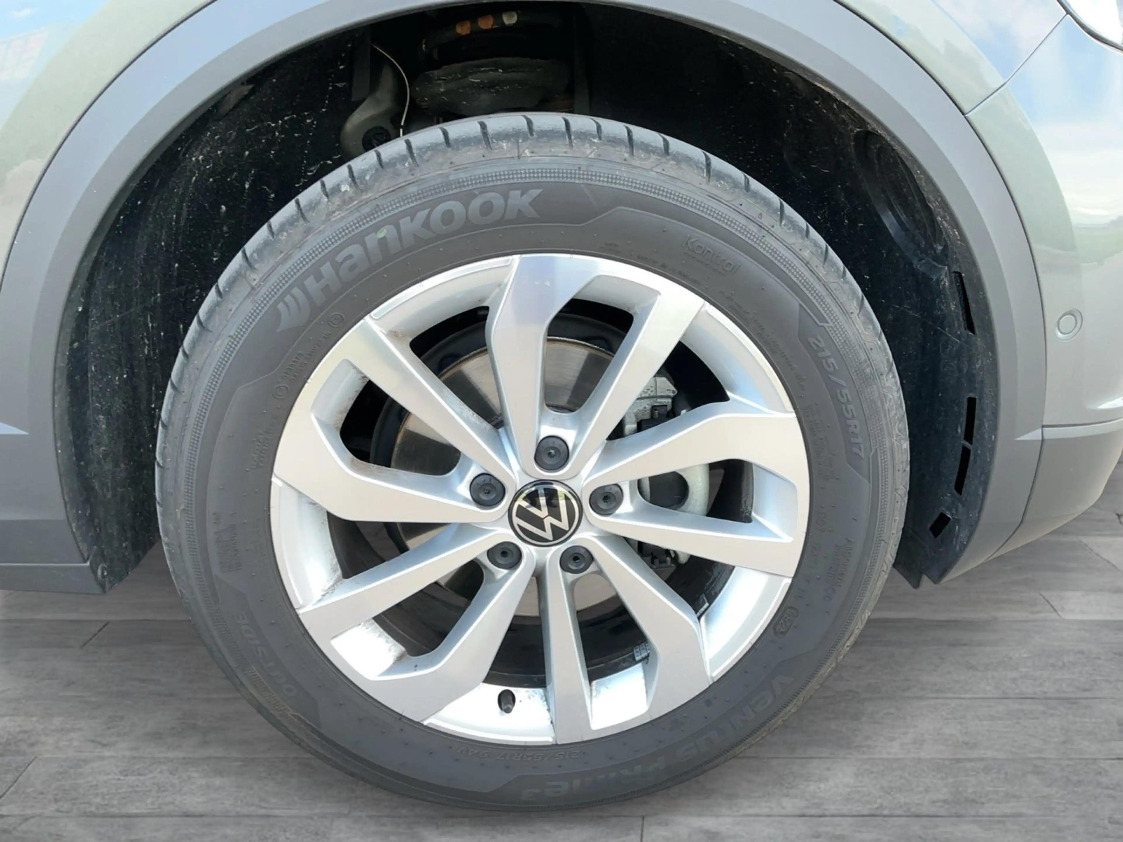 Volkswagen T-Roc Friends TDI — photo 8